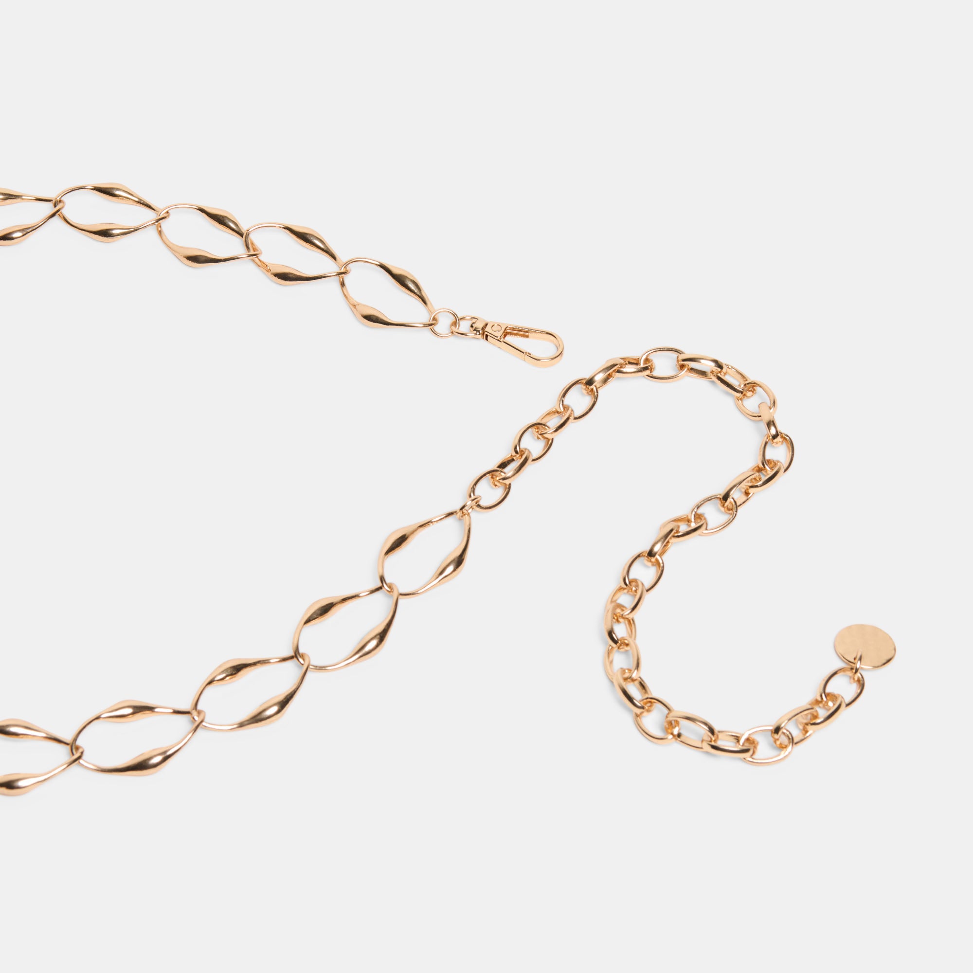DOLCEVITA-BELTS_GOLD_CHAINLINKBELT_3-1.jpg