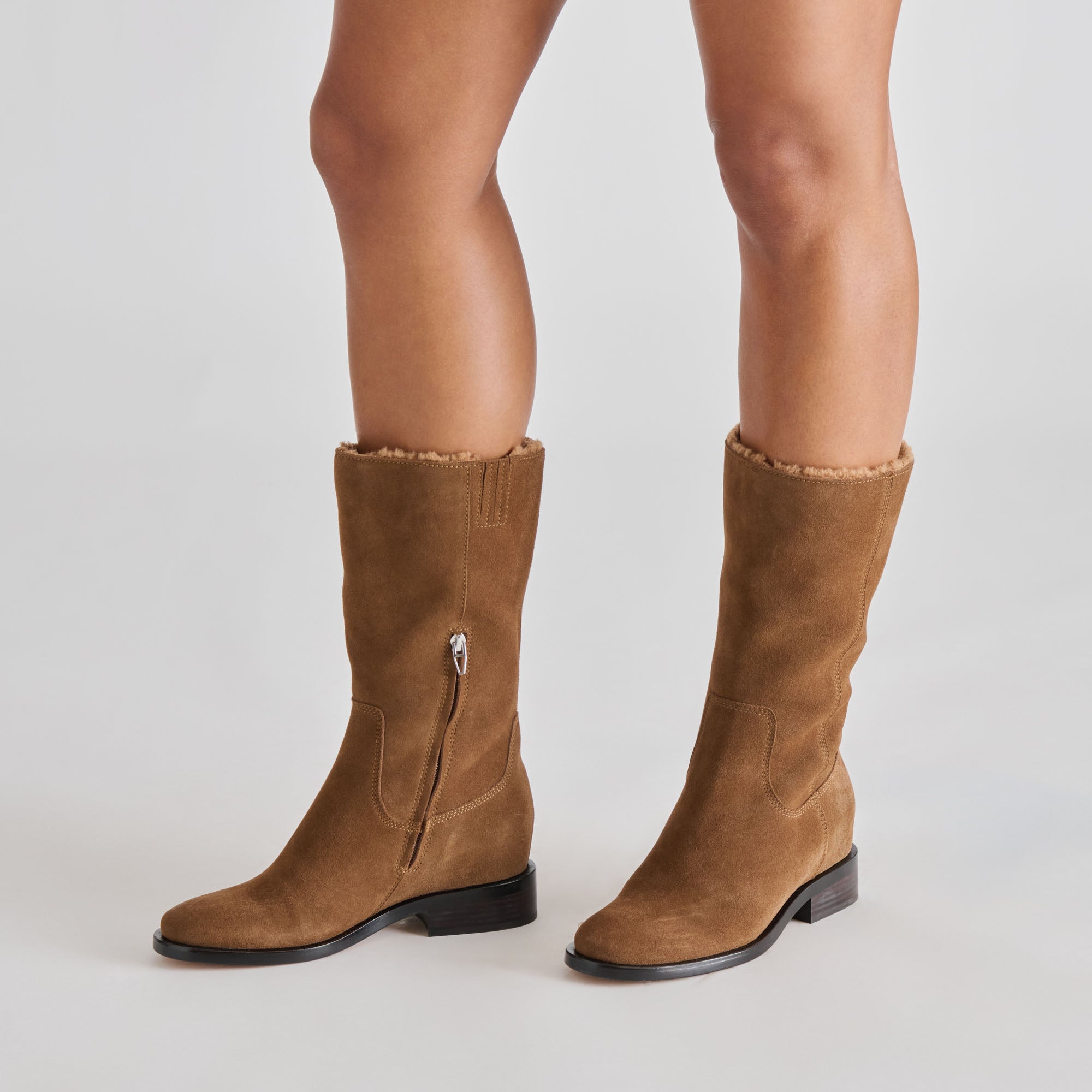 DOLCEVITA-BOOTS_KEDRAH2O_CHESTNUTSUEDEH2O_02-1.jpg