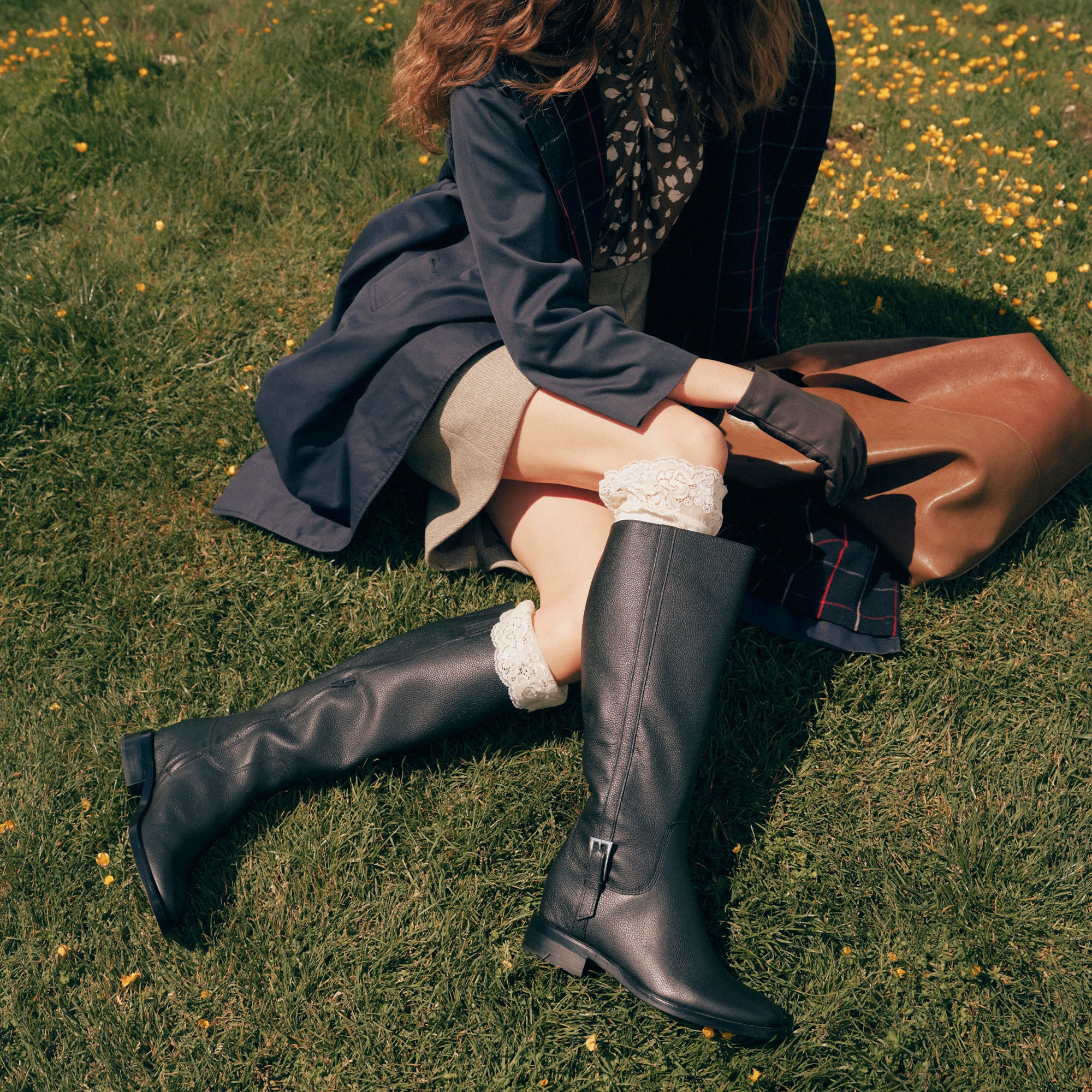 DOLCEVITA-BOOTS_KILIAN_H2O_BLACK_LEATHER_H2O_AUGUSTE_BROWN_2_ab299b57-0673-48ea-bf7e-68574678f984.jpg
