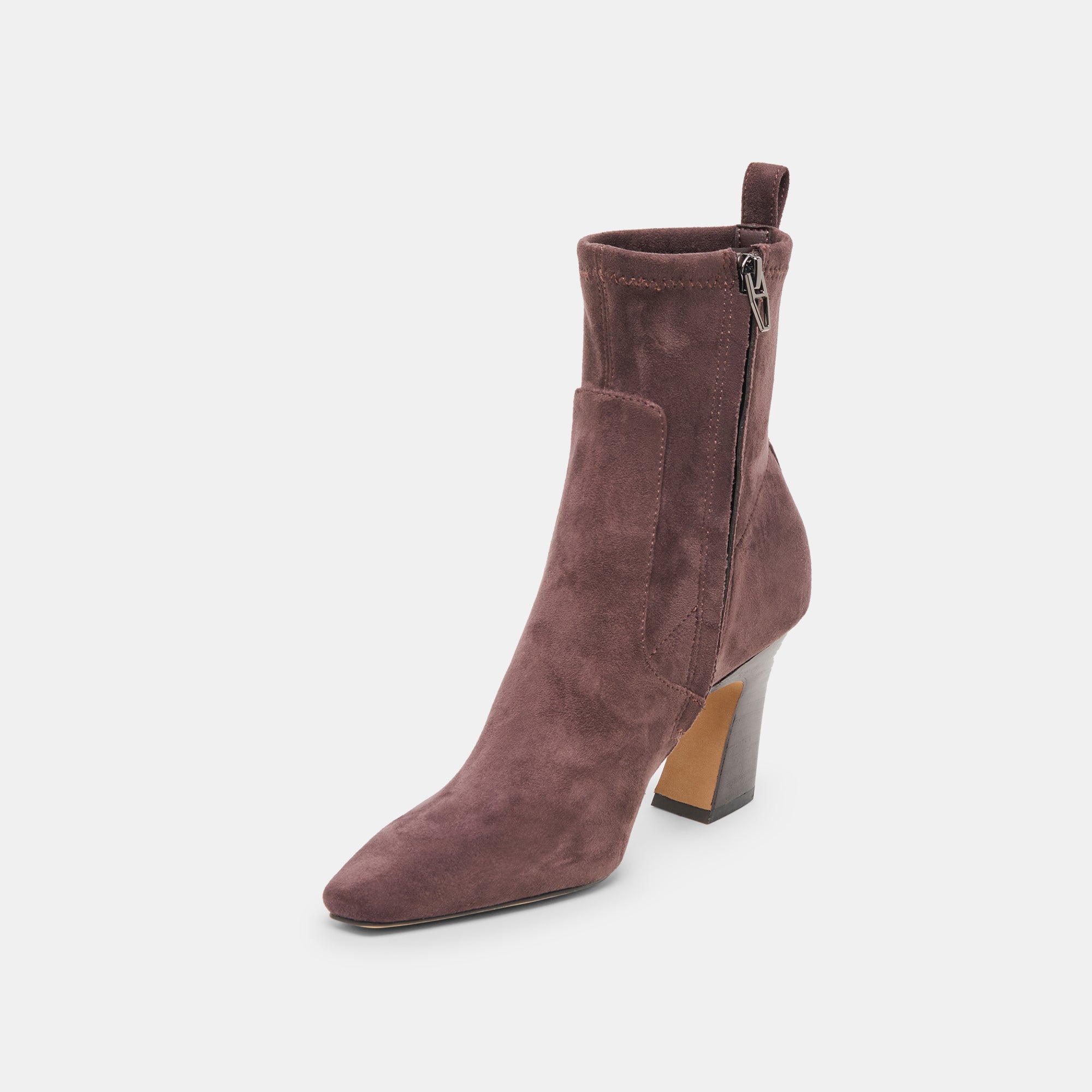 DOLCEVITA-BOOTS_LINZEY_CEDARSTELLASUEDE-09-1.jpg