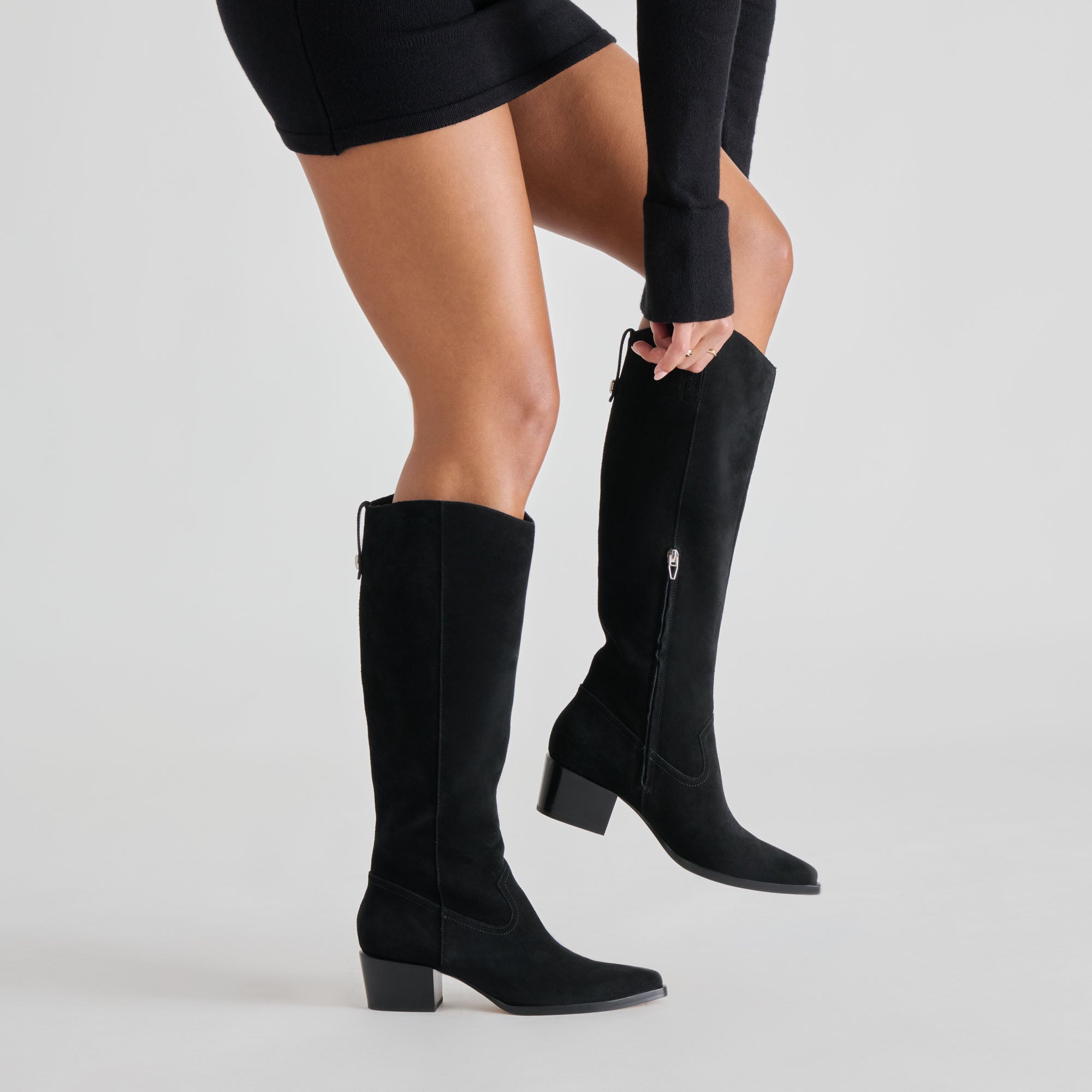 DOLCEVITA-BOOTS_VIRONAH2O_ONYXSUEDEH2O.jpg