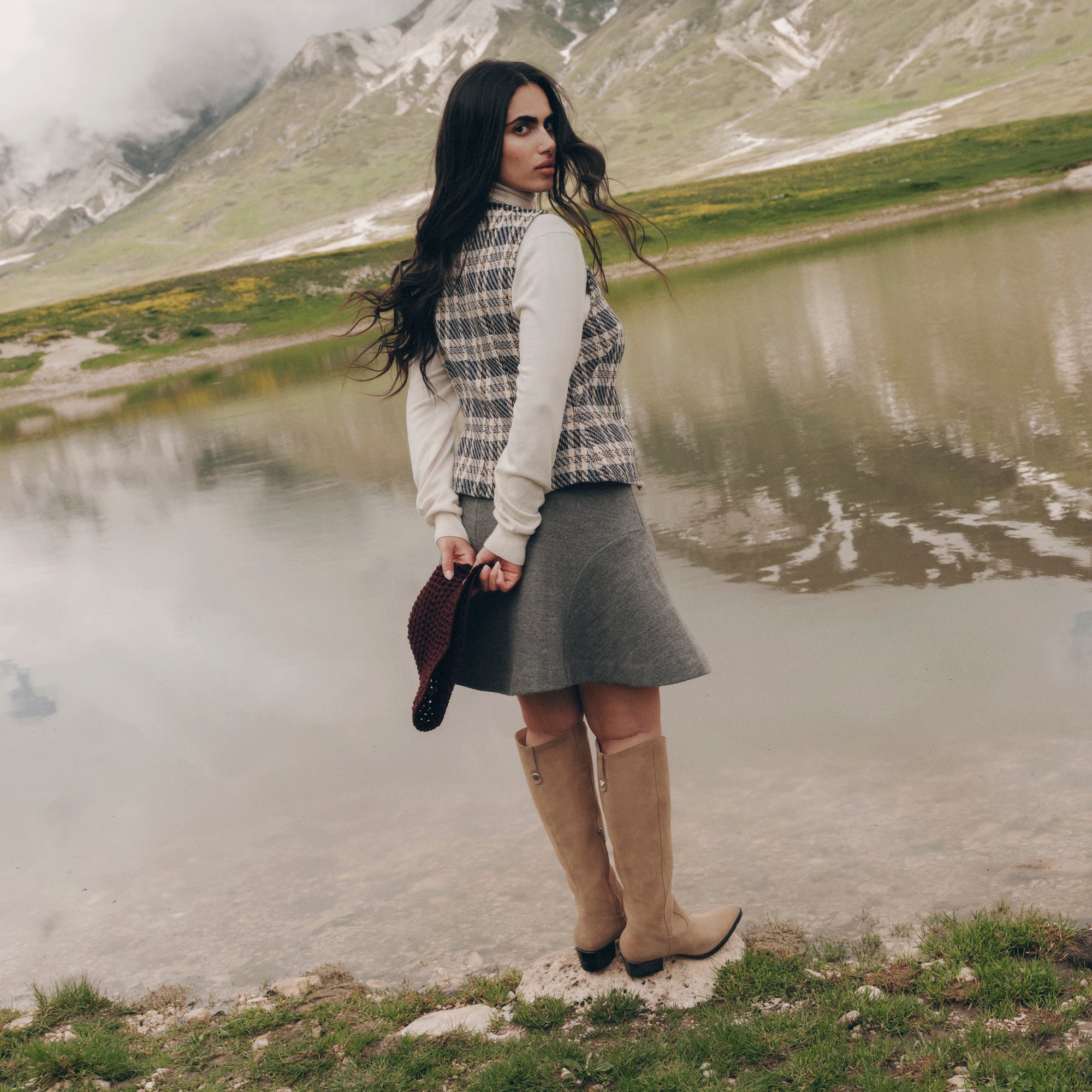 DOLCEVITA-BOOTS_VIRONA_H2O_DK_TAUPE_SUEDE_H2O_3-1.jpg