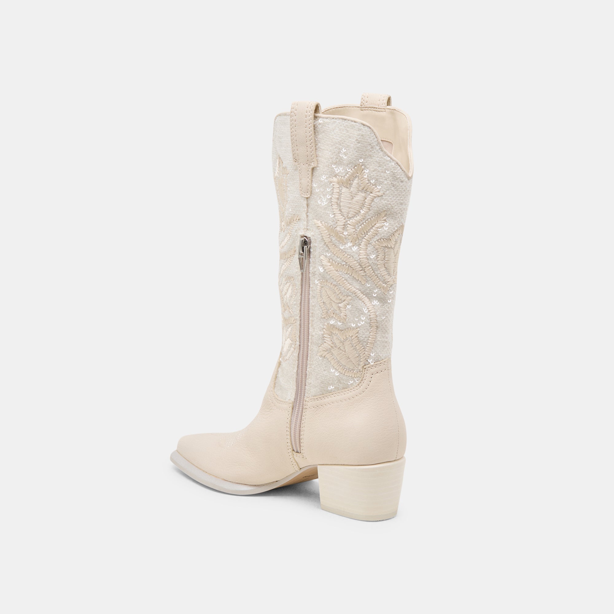 DOLCEVITA-BOOTS_VORAHPEARL_CREMESEQUIN-09_4d5b975d-3e44-4e22-9cfa-61762464891f-1.jpg