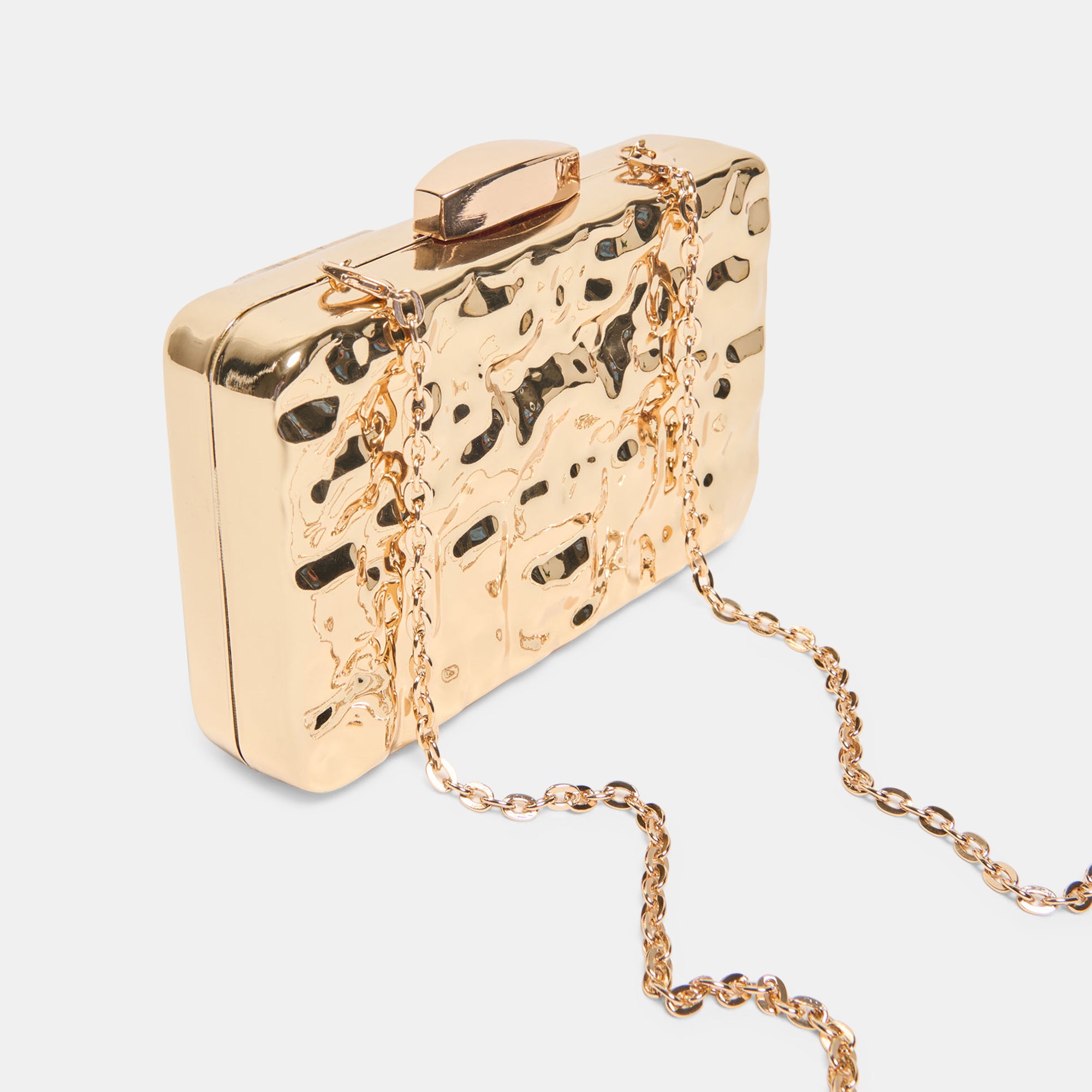 DOLCEVITA-CLUTCH_DELIA_GOLD_3-1.jpg