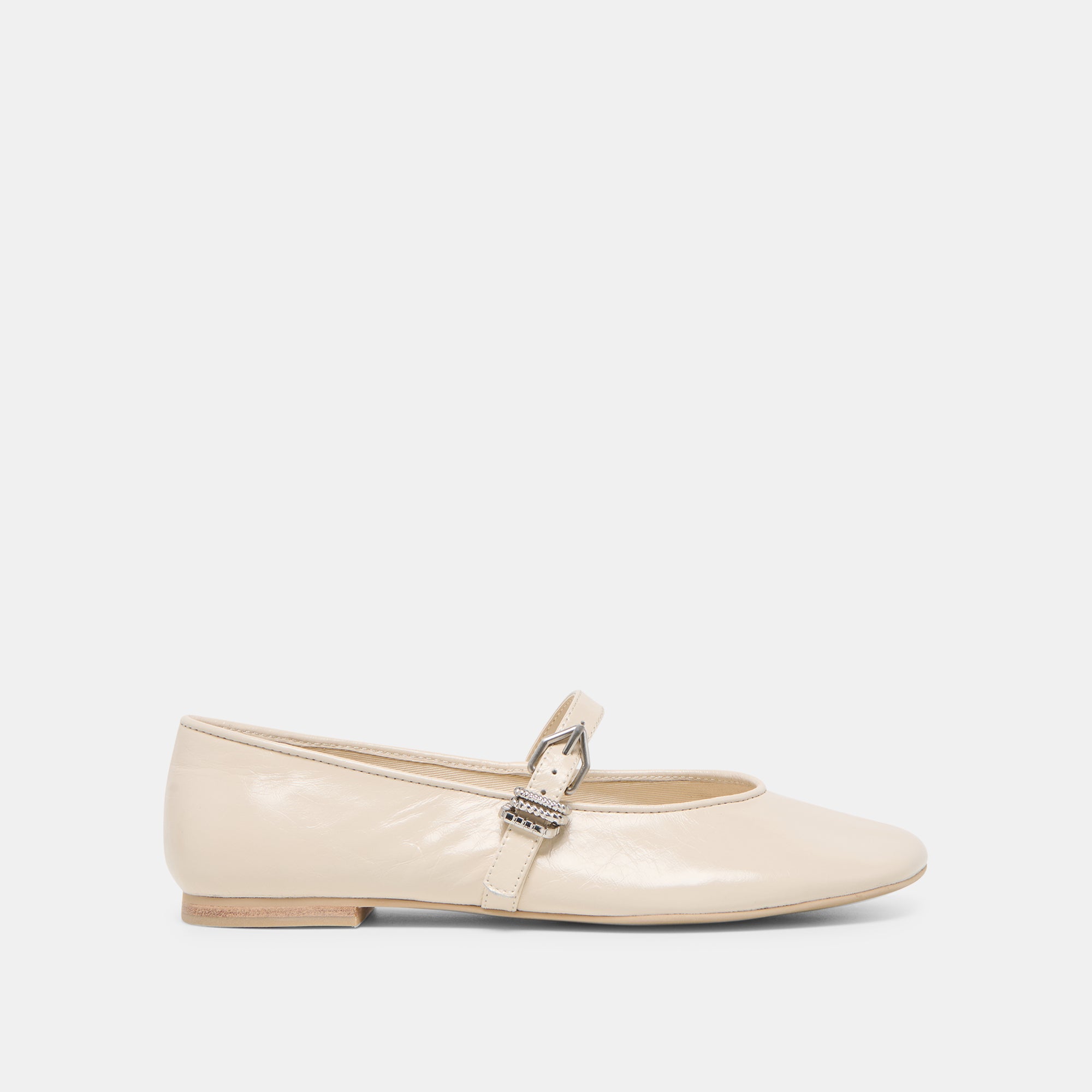 DOLCEVITA-FLATS_ALIZZA_CREMECRINKLEPATENT-02-3.jpg