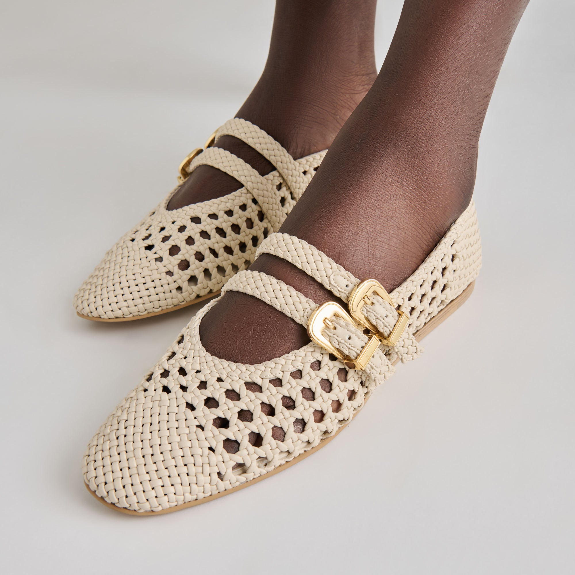 DOLCEVITA-FLATS_BAYLEEWOVEN_CREME-WOVENSTELLA_03-1.jpg