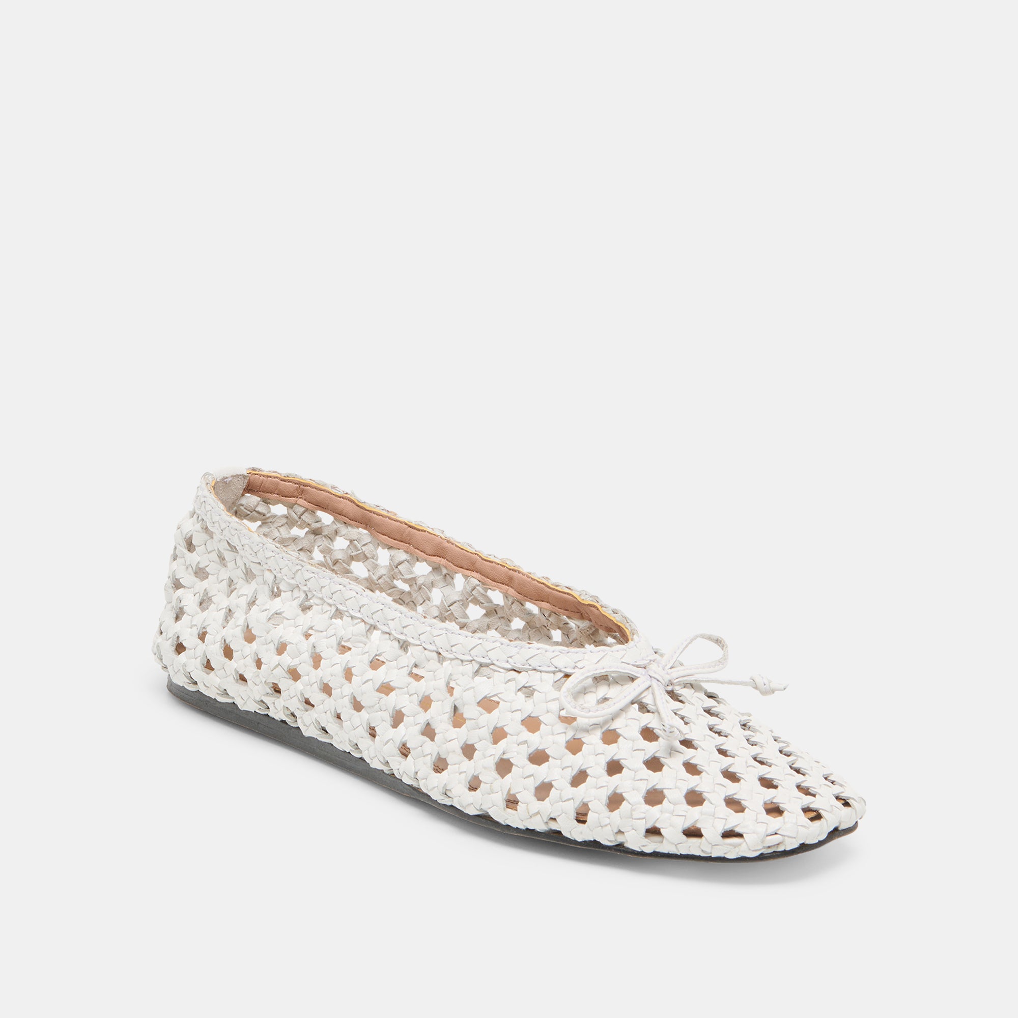 DOLCEVITA-FLATS_EDDA_BONEWOVENLEATHER-01-1.jpg