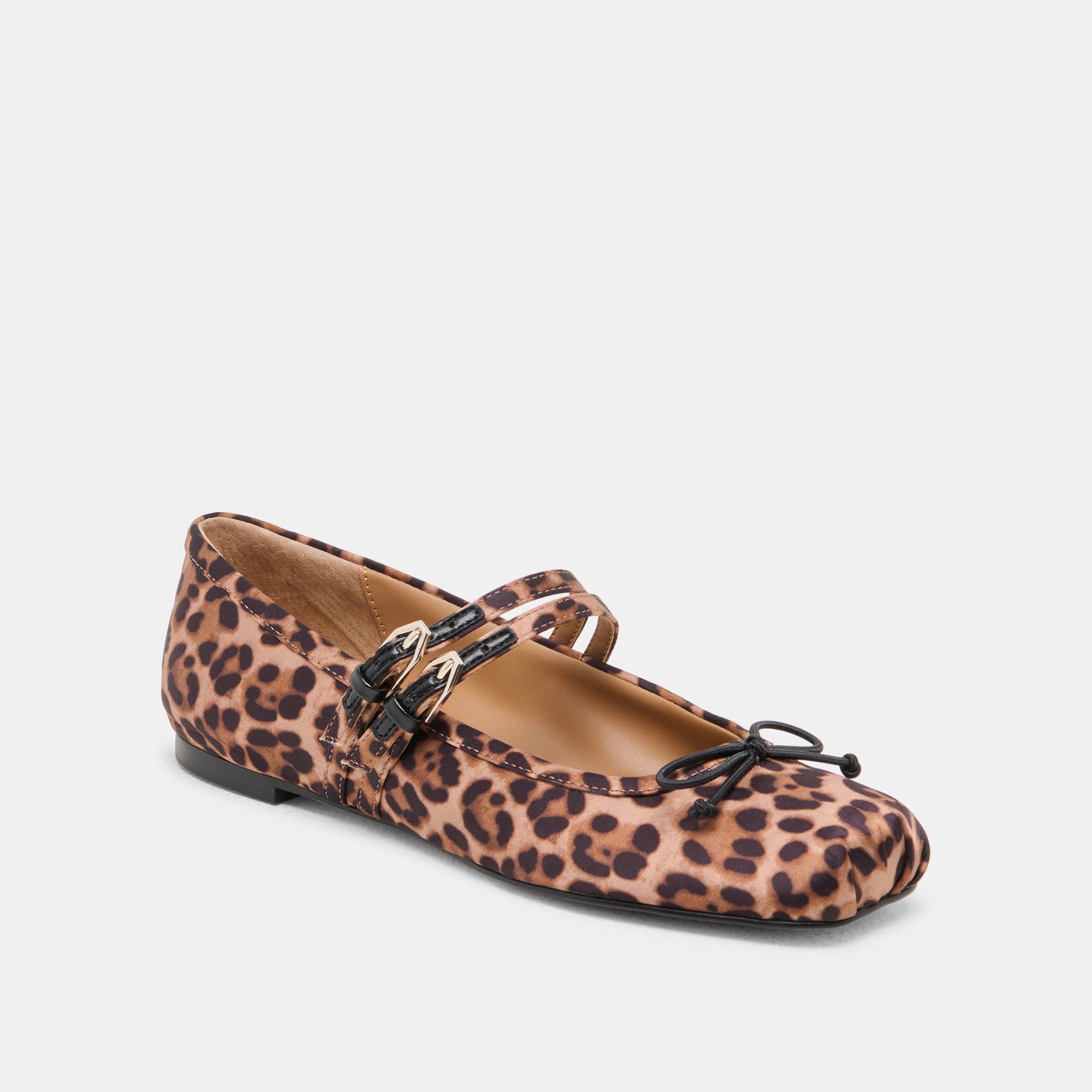 DOLCEVITA-FLATS_GIBSEN_DKLEOPARDSATIN-01.jpg