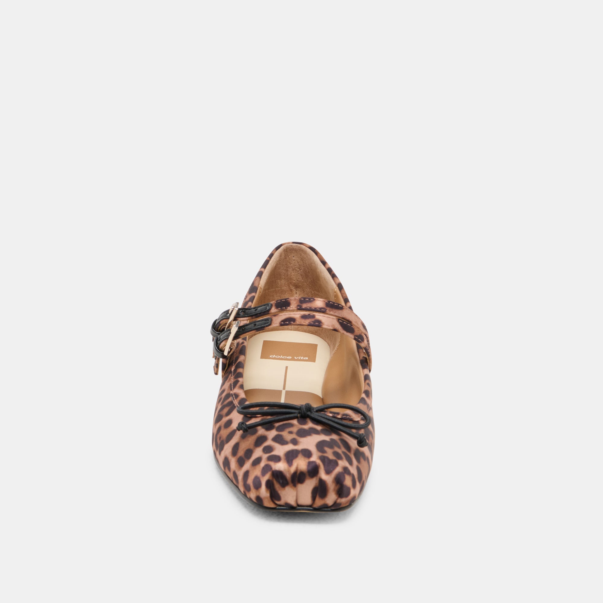 DOLCEVITA-FLATS_GIBSEN_DKLEOPARDSATIN-04.jpg