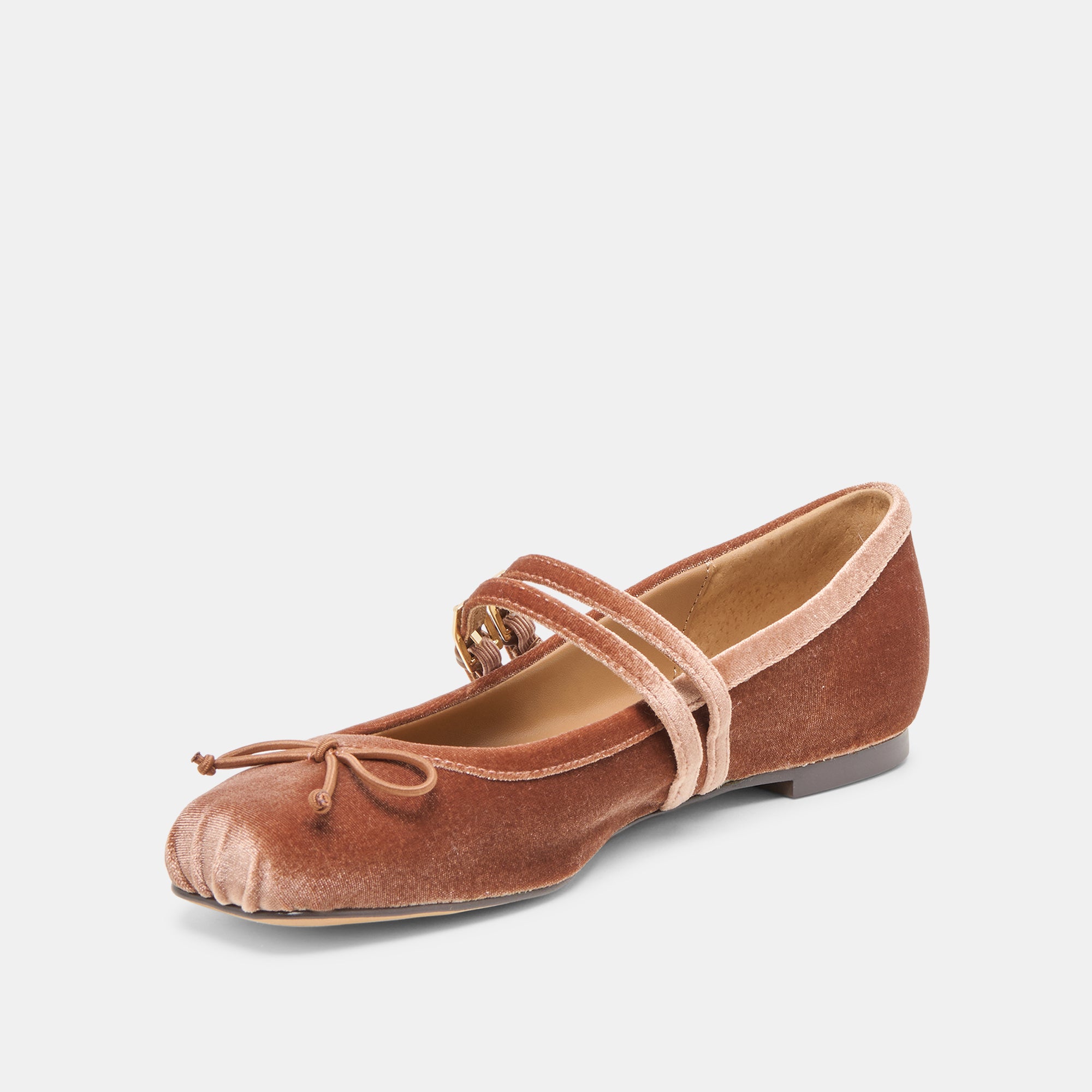 DOLCEVITA-FLATS_GIBSEN_DKROSEVELVET-09.jpg