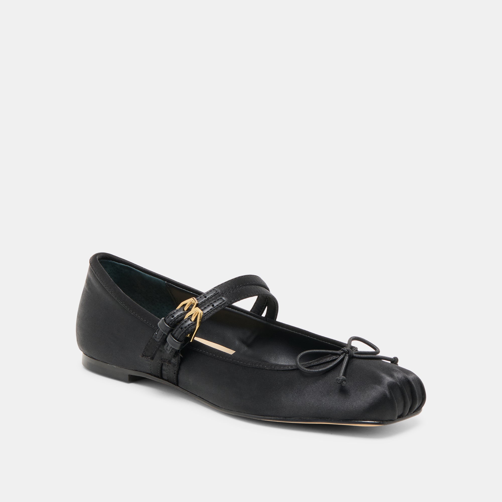 DOLCEVITA-FLATS_GIBSEN_ONYXSATIN-01.jpg