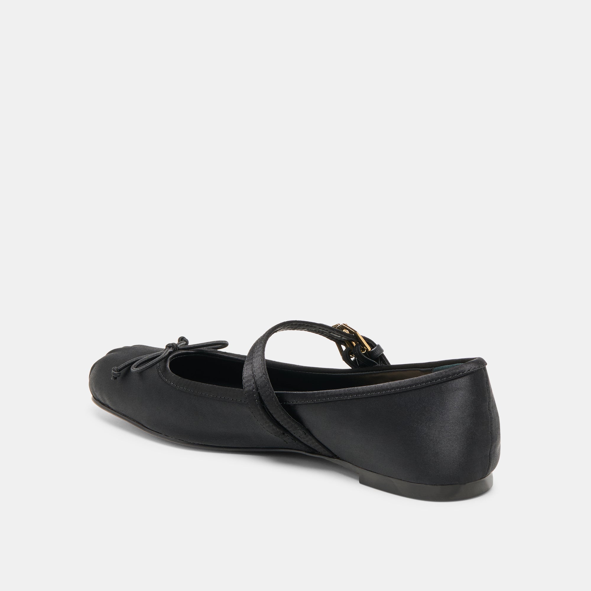 DOLCEVITA-FLATS_GIBSEN_ONYXSATIN-08.jpg