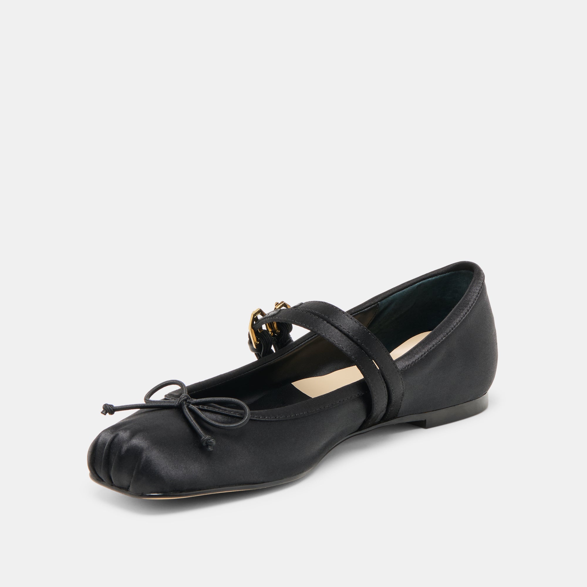 DOLCEVITA-FLATS_GIBSEN_ONYXSATIN-09.jpg