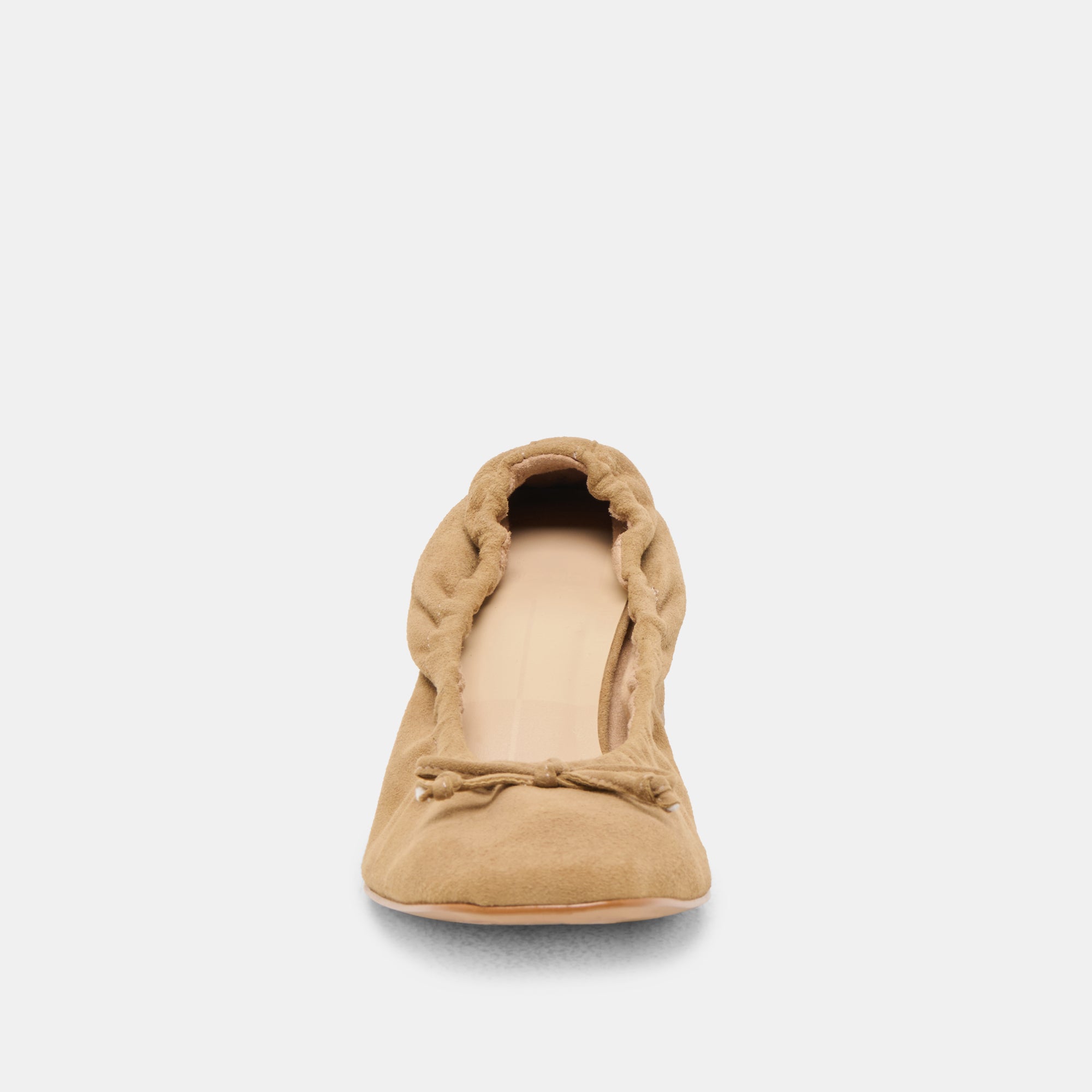 DOLCEVITA-FLATS_KARMIN_DKTAUPESUEDE-04.jpg