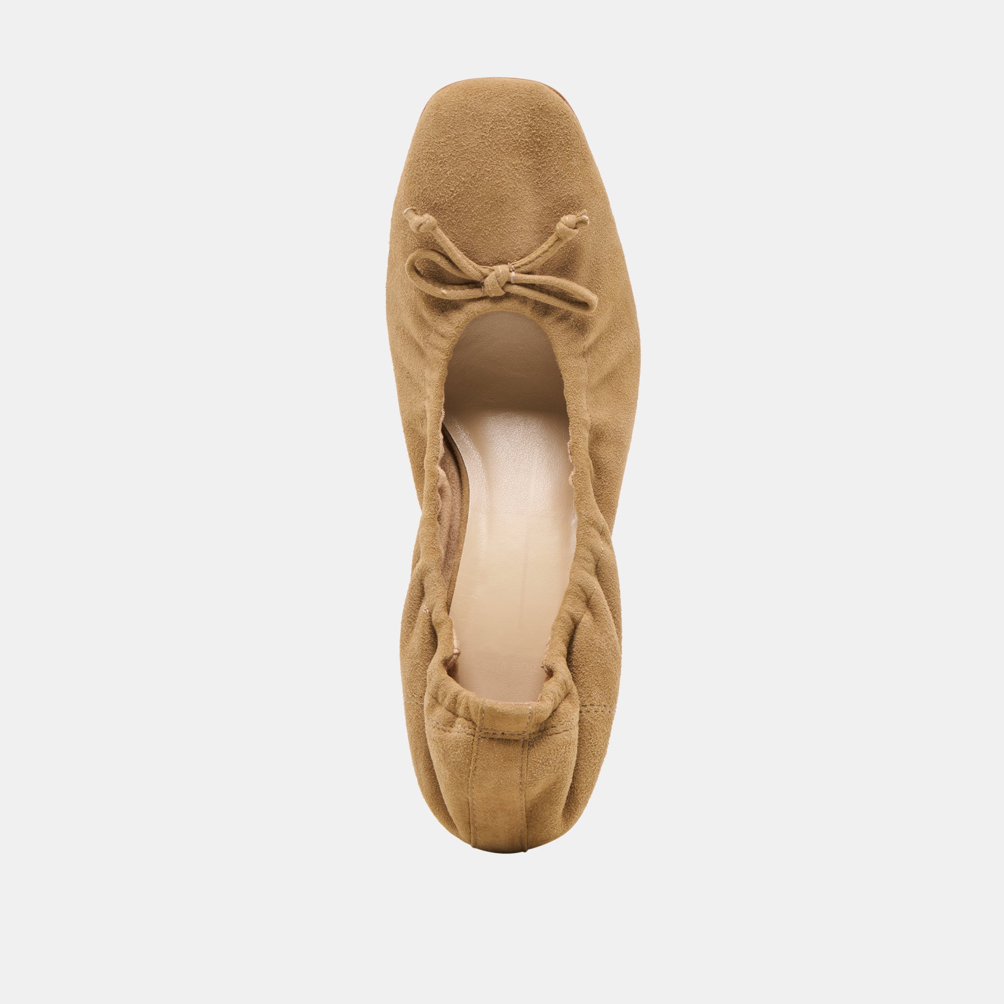 DOLCEVITA-FLATS_KARMIN_DKTAUPESUEDE-06.jpg