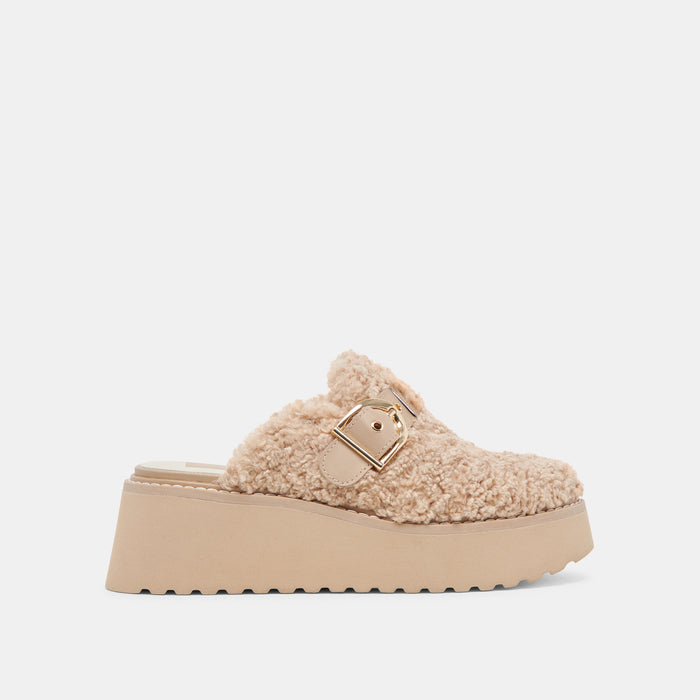 DOLCEVITA-FLATS_LELANIPLUSH_NATURALPLUSH-02.jpg