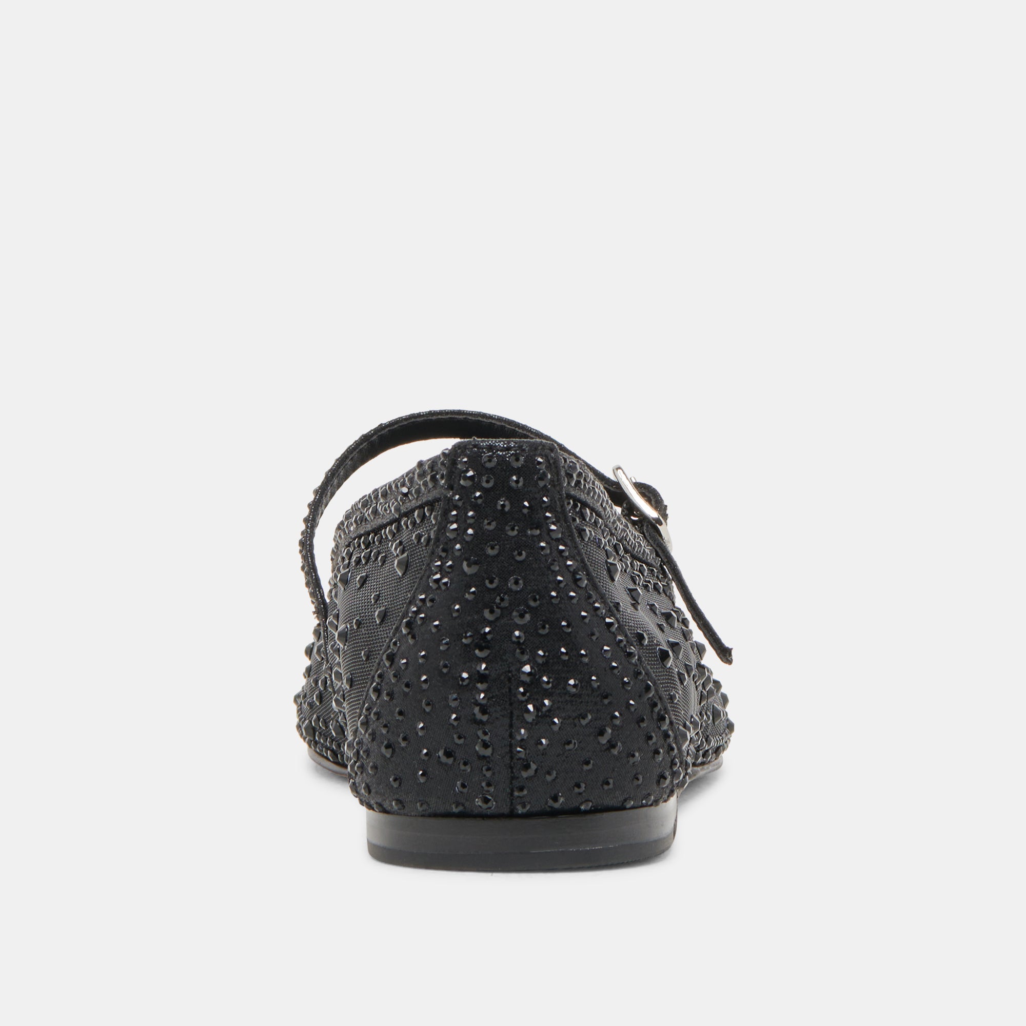 DOLCEVITA-FLATS_REYESCRYSTAL_BLACKMESH-05-1.jpg