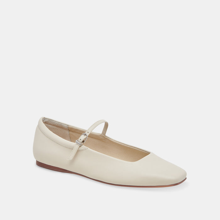 DOLCEVITA-FLATS_REYES_IVORYLEATHER-01-1.jpg