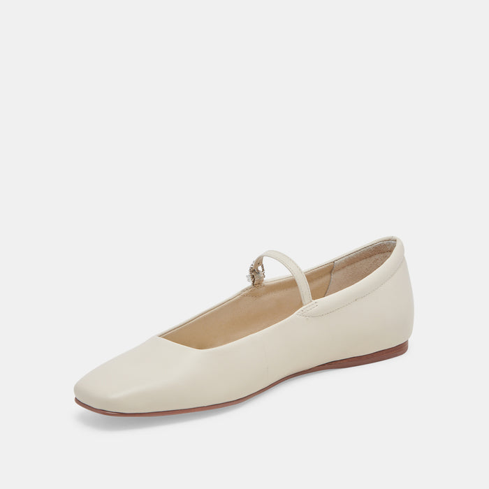DOLCEVITA-FLATS_REYES_IVORYLEATHER-08-1.jpg