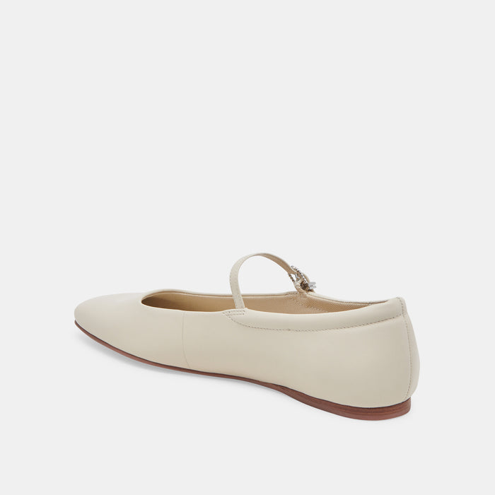 DOLCEVITA-FLATS_REYES_IVORYLEATHER-09-1.jpg