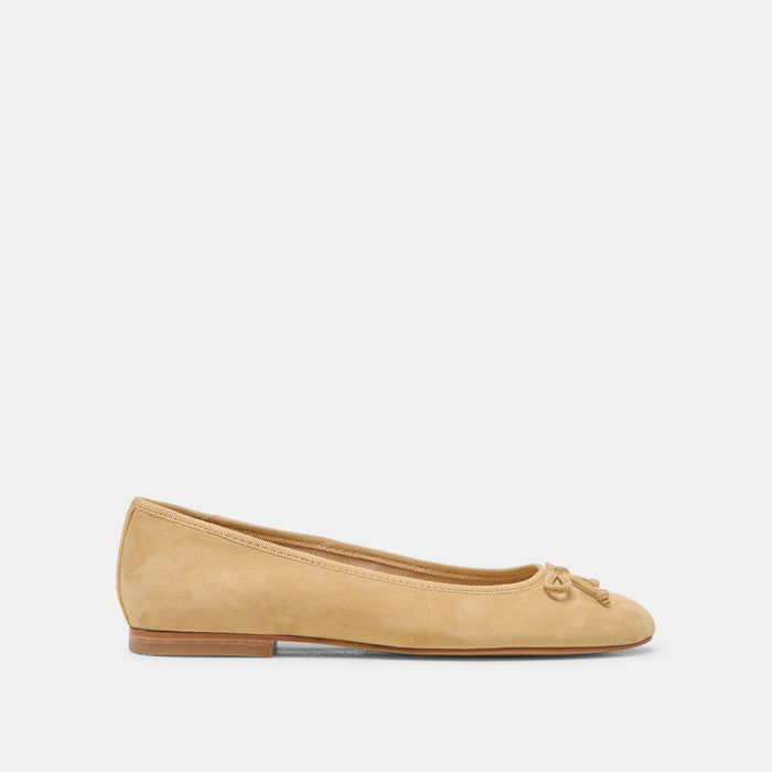 DOLCEVITA-FLATS_RITLA_HONEYSUEDE-02.jpg