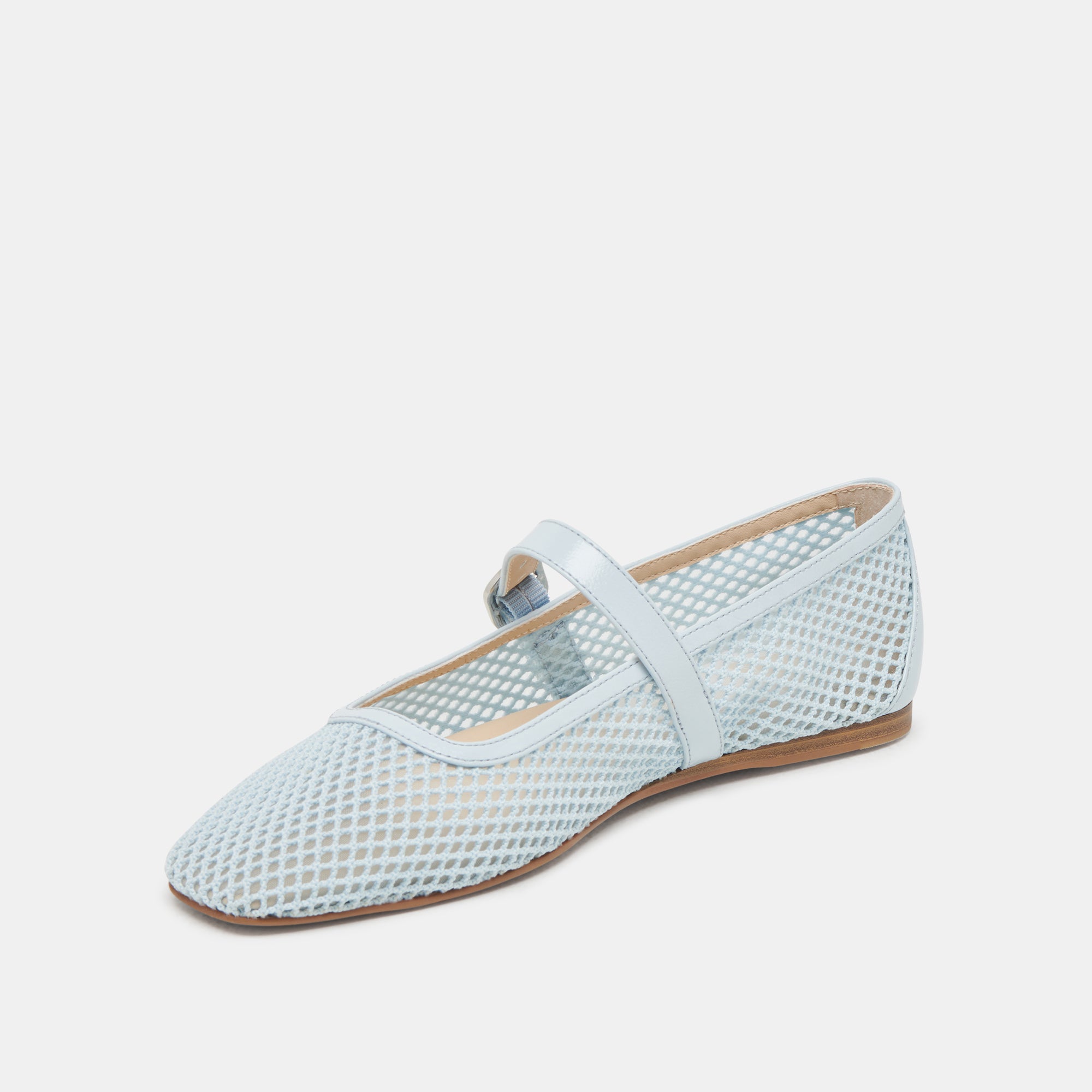 DOLCEVITA-FLATS_RODNIMESH_LIGHTBLUEWOVENMESH-08-1.jpg