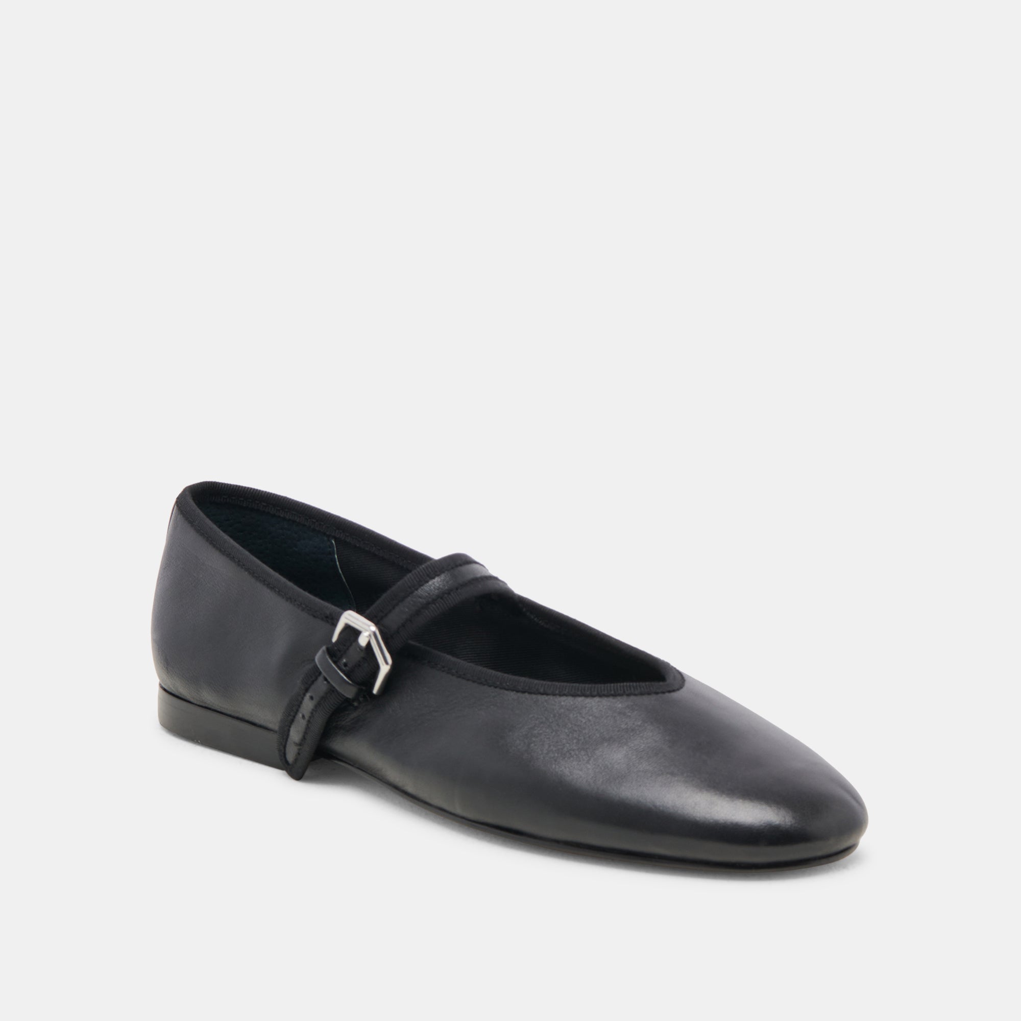 DOLCEVITA-FLATS_ROSLYN_BLACK_LEATHER-01.jpg