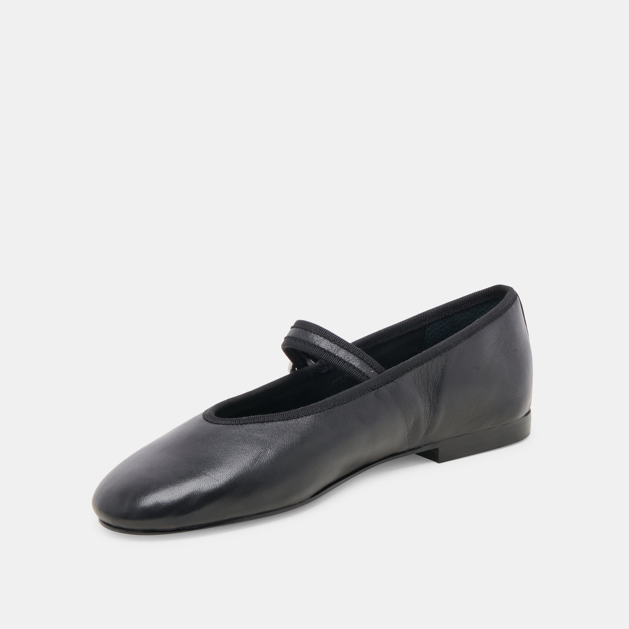 DOLCEVITA-FLATS_ROSLYN_BLACK_LEATHER-08.jpg