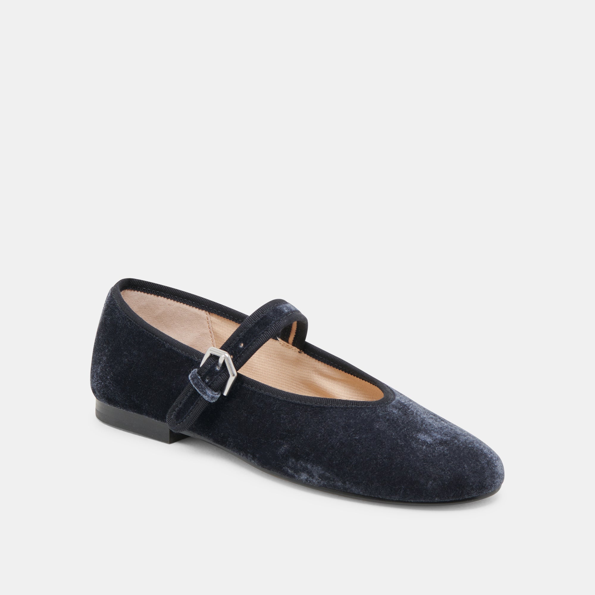 DOLCEVITA-FLATS_ROSLYN_DUSTYBLUEVELVET-01.jpg