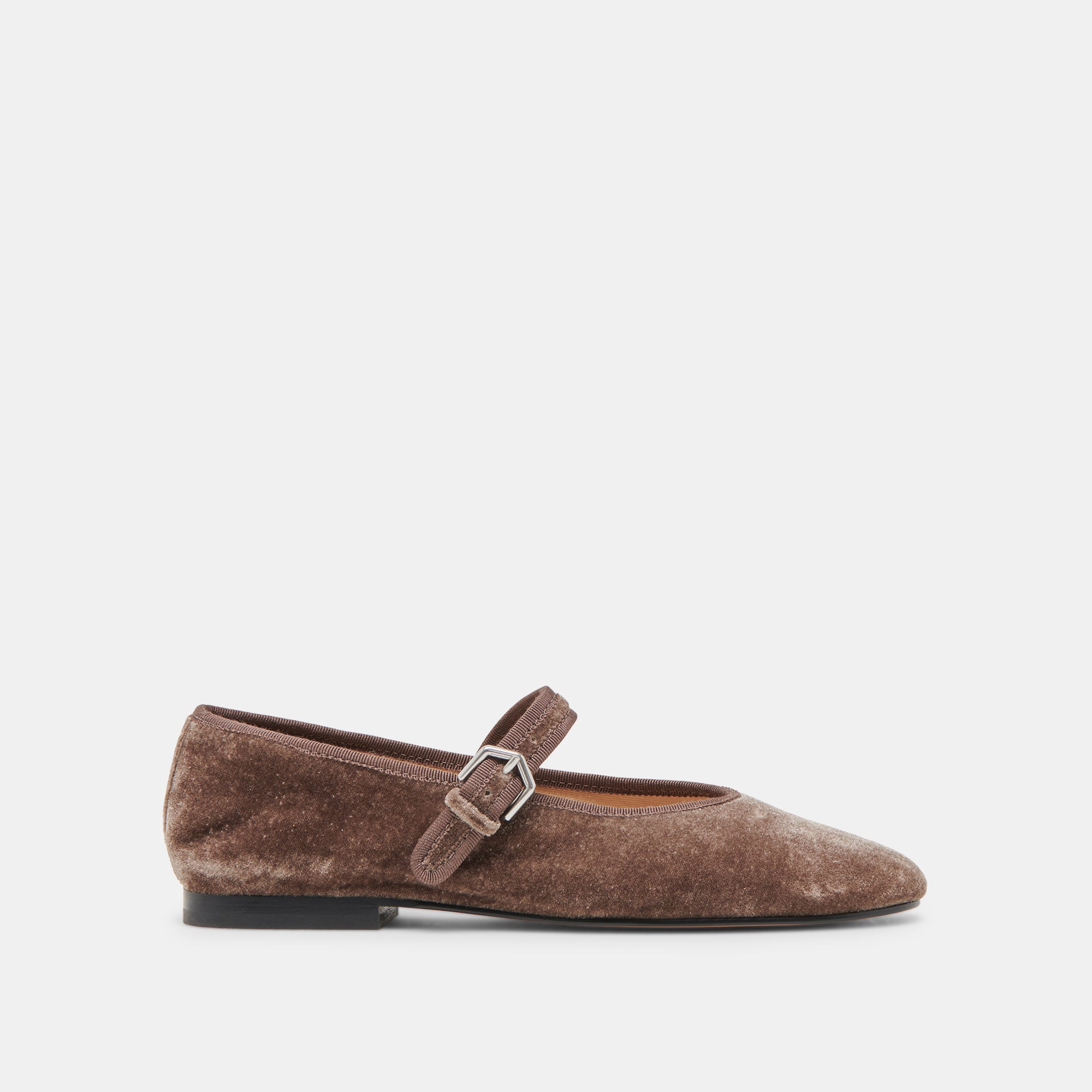 DOLCEVITA-FLATS_ROSLYN_SMOKEVELVET-02-1.jpg