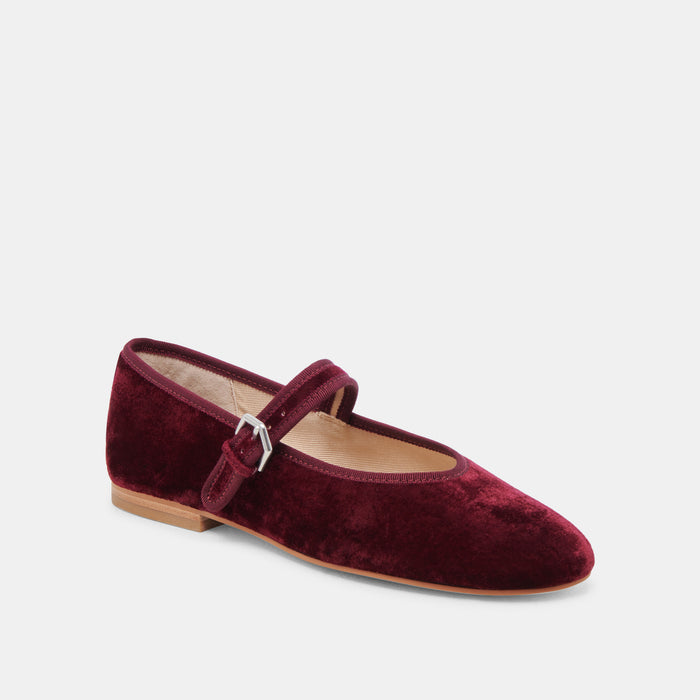 DOLCEVITA-FLATS_ROSLYN_WINE-VELVET-01.jpg