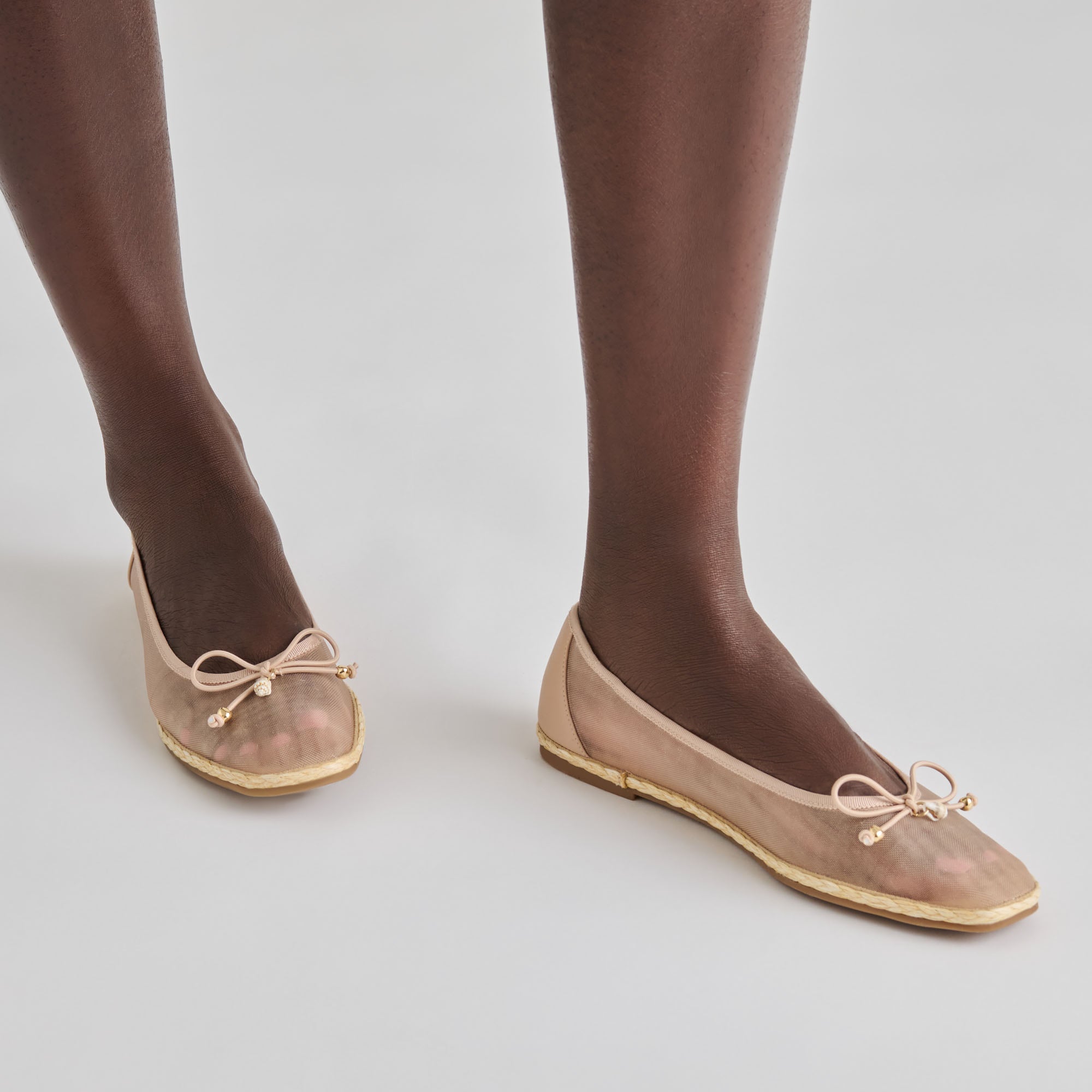 DOLCEVITA-FLATS_TIANNAMESH_BLUSH-MESH_02.jpg