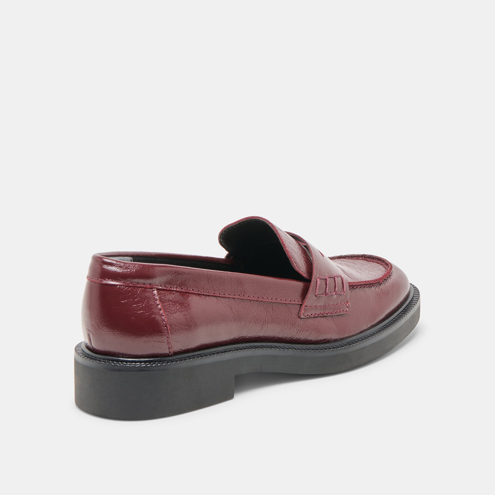 DOLCEVITA-FLATS_TIGGY_OXBLOOD-CRINKLE-PATENT-03.jpg