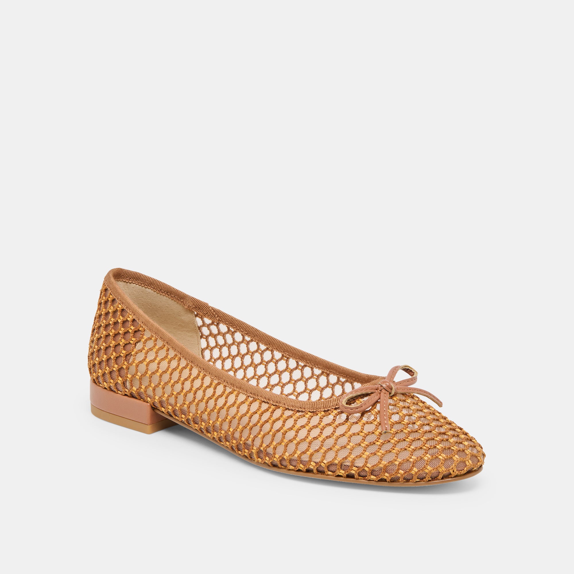 DOLCEVITA-FLATS_ULICIA_CORALWOVENMESH-01.jpg