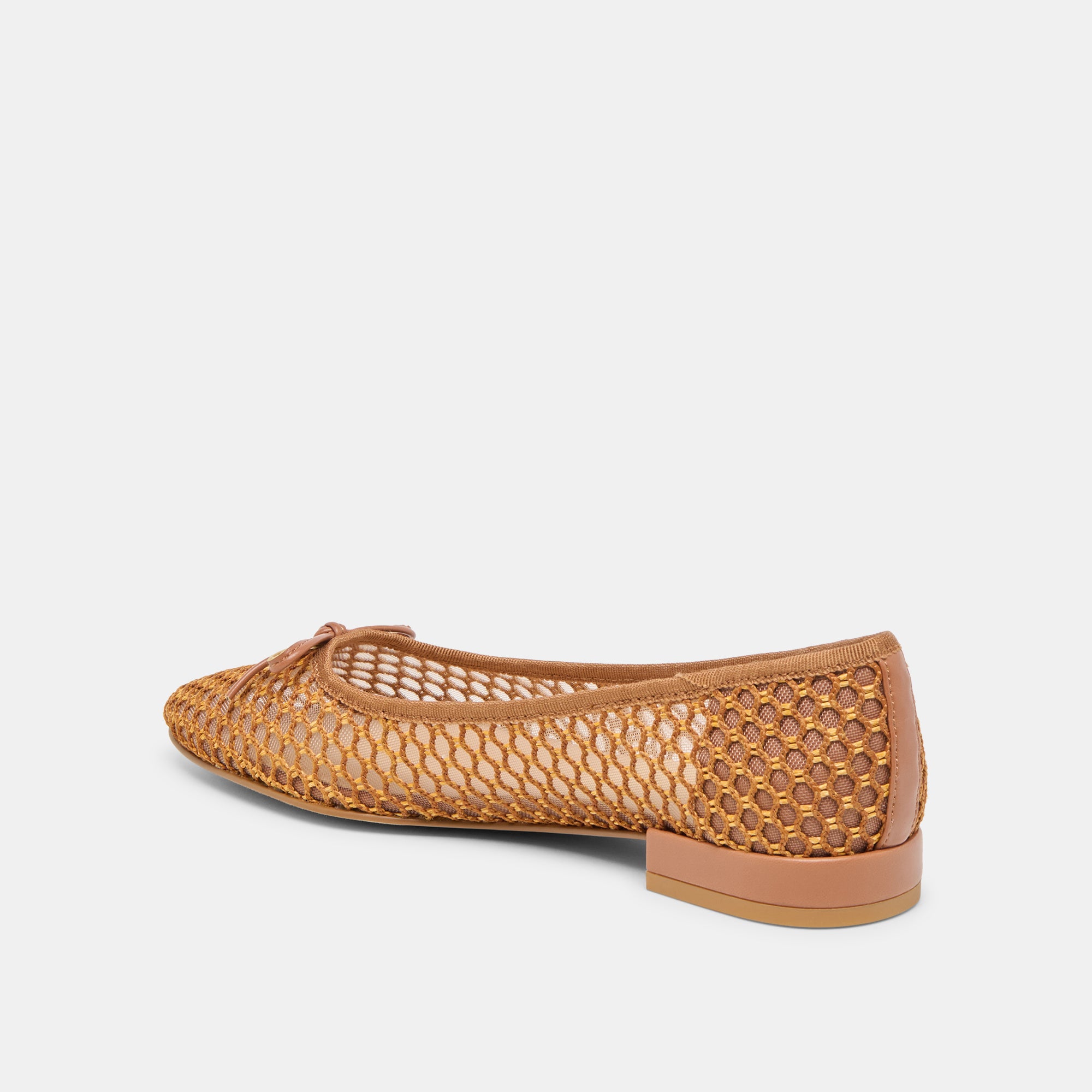 DOLCEVITA-FLATS_ULICIA_CORALWOVENMESH-08.jpg