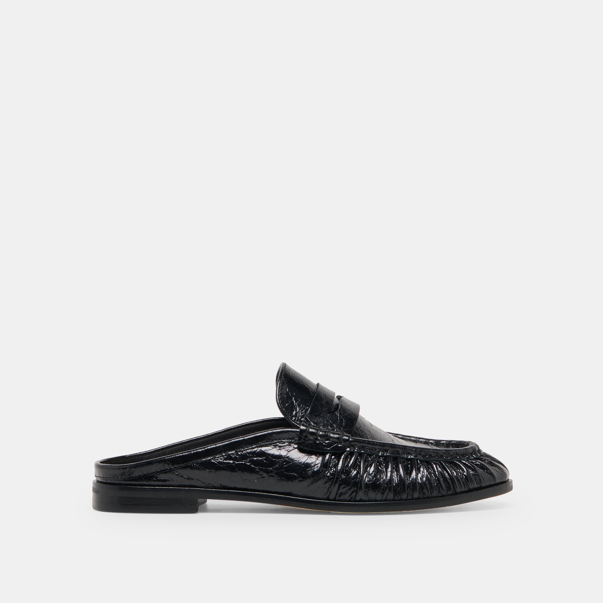 DOLCEVITA-FLAT_BETZY_BLACKLEATHER-02-1.jpg