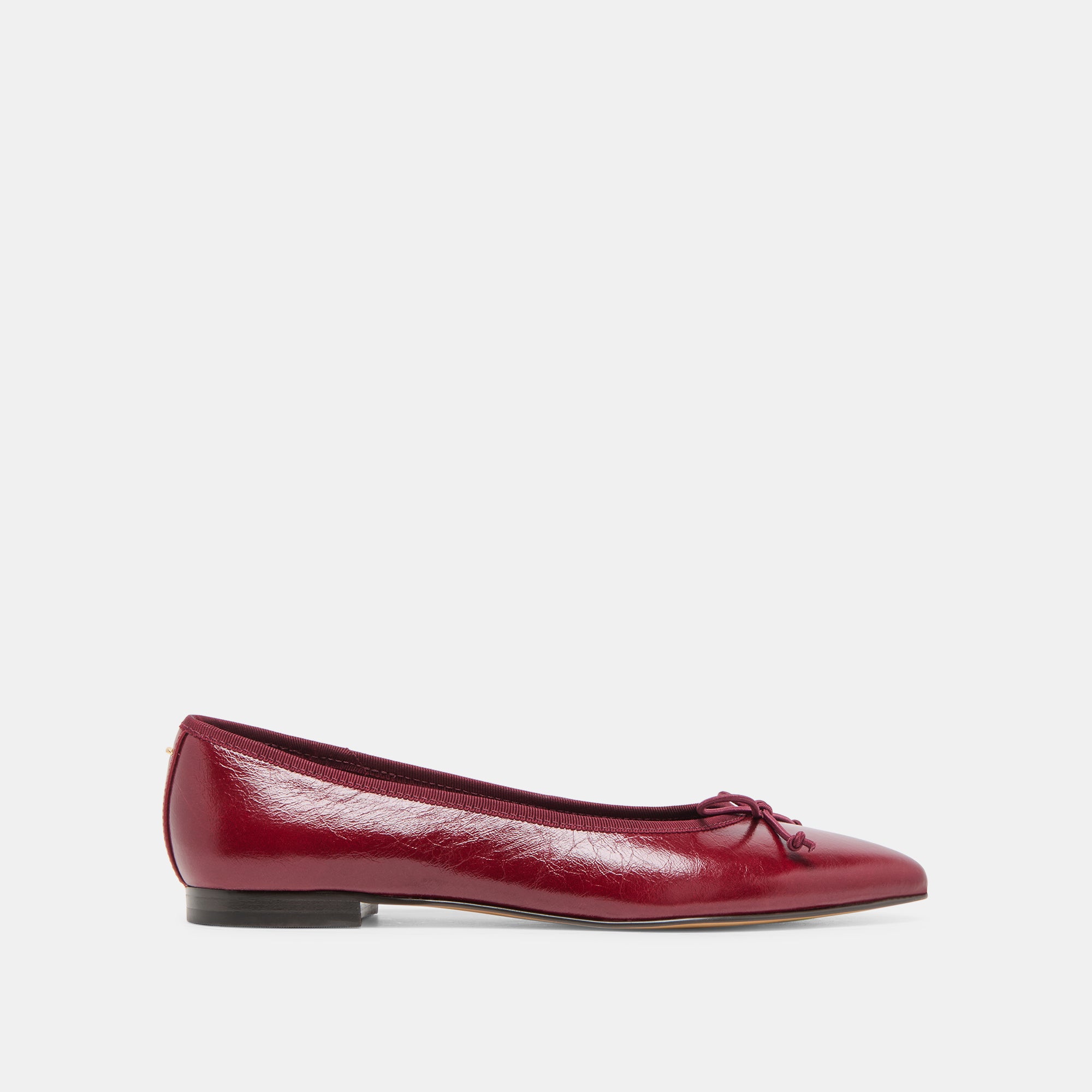 DOLCEVITA-FLAT_CELIO_GARNETLEATHER-02-1.jpg