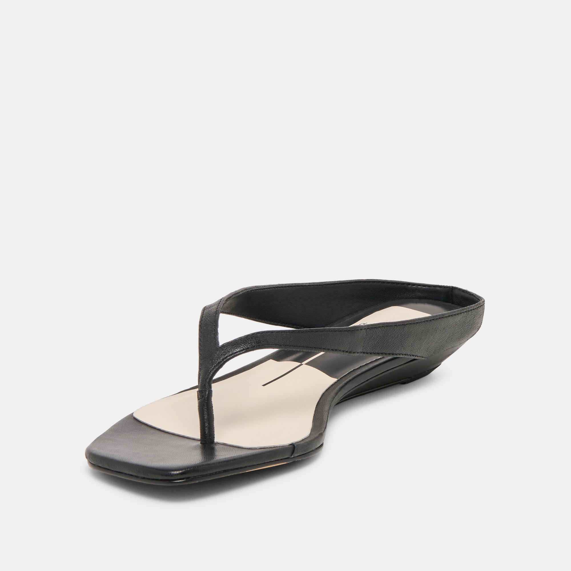 DOLCEVITA-FLAT_GIZEL_BLACKLEATHER-08.jpg