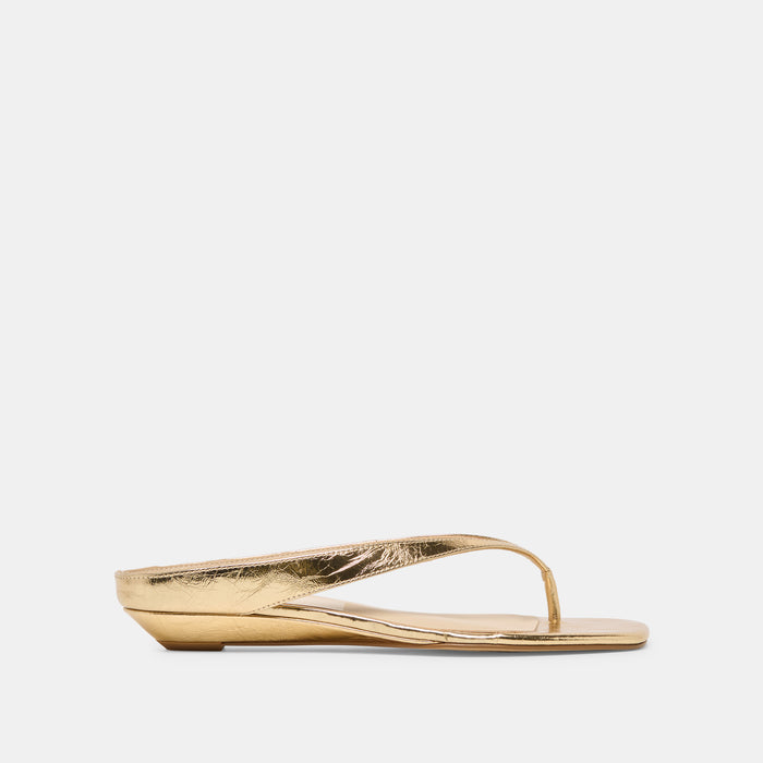 DOLCEVITA-FLAT_GIZEL_GOLDCRINKLEPATENT-02.jpg