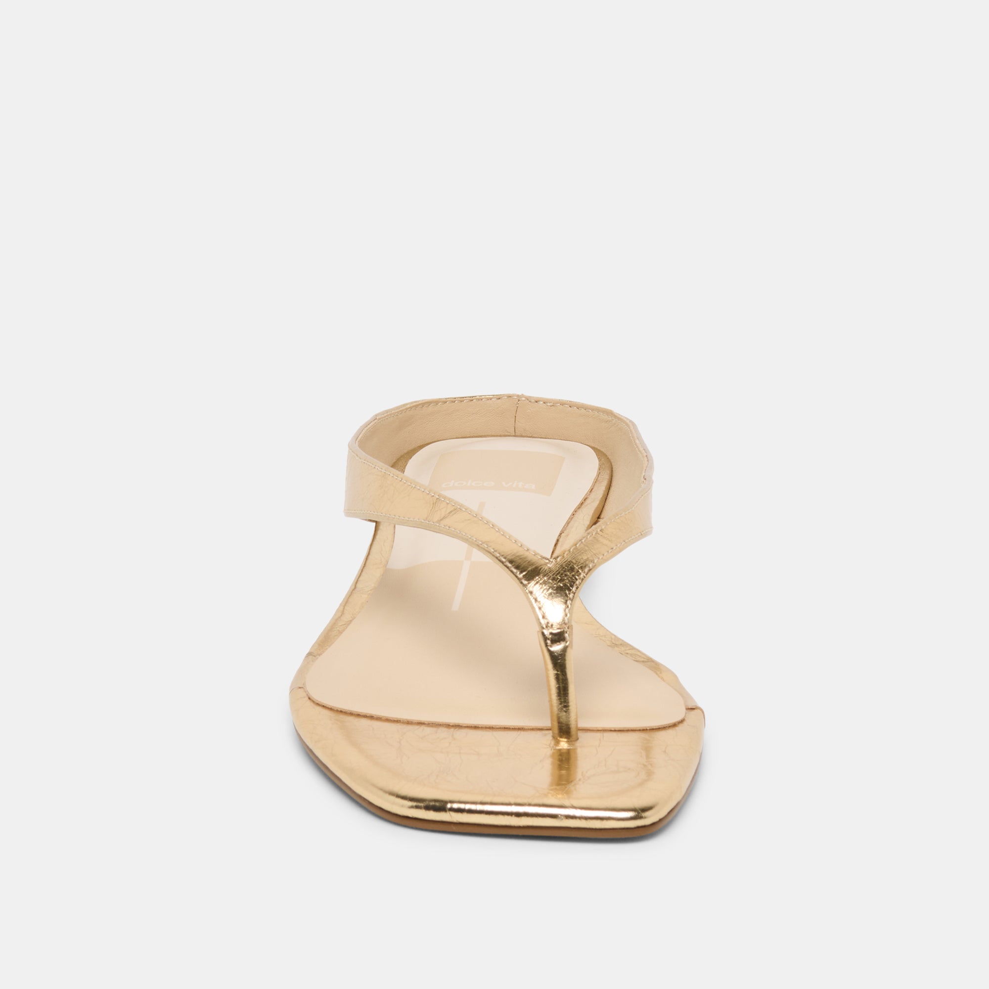 DOLCEVITA-FLAT_GIZEL_GOLDCRINKLEPATENT-04.jpg