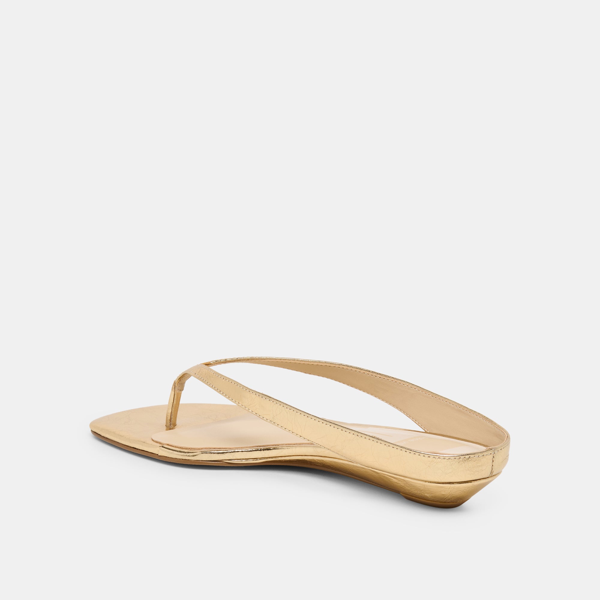 DOLCEVITA-FLAT_GIZEL_GOLDCRINKLEPATENT-09.jpg