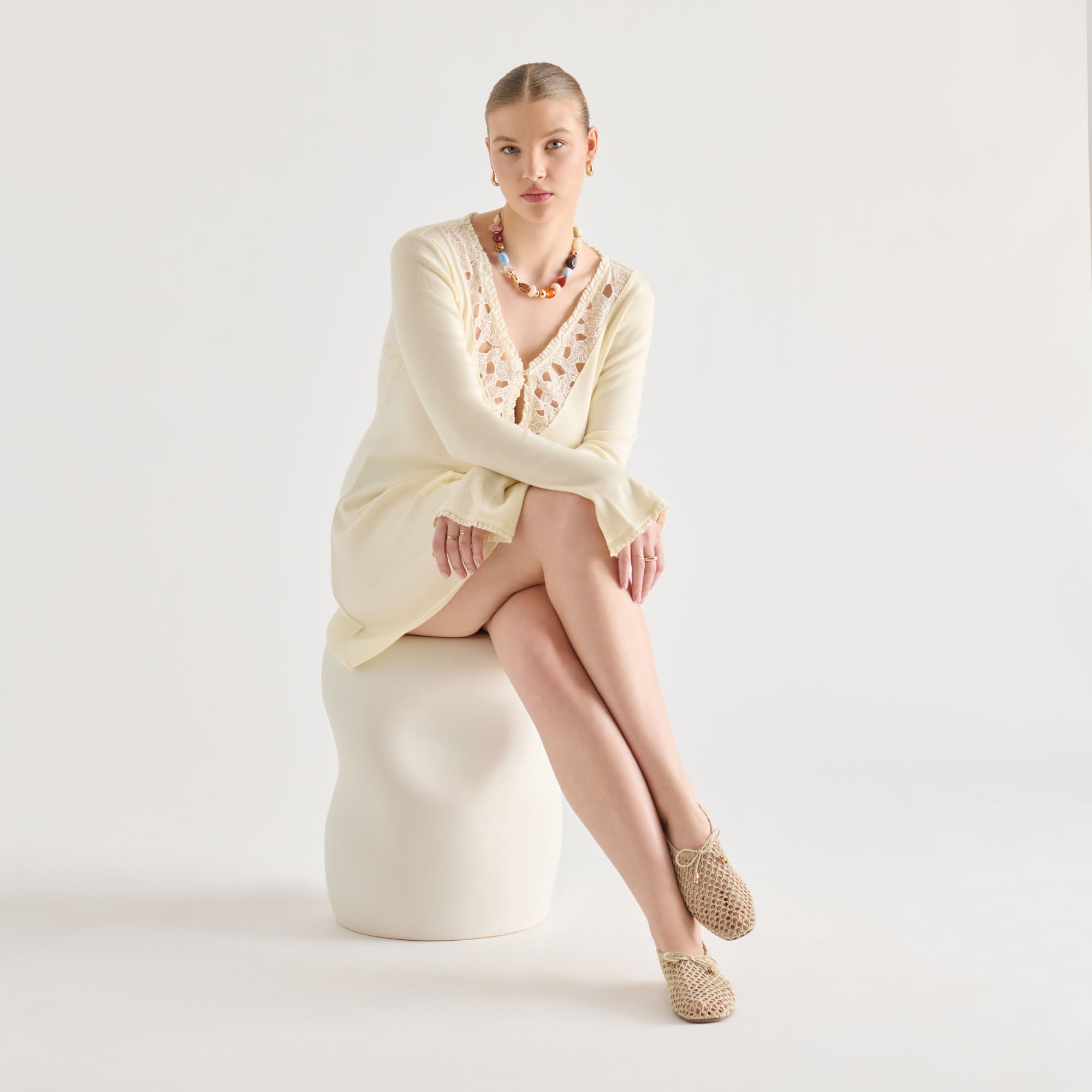 DOLCEVITA-FLAT_KAYLYN_OATMEALCROCHET_02-1.jpg