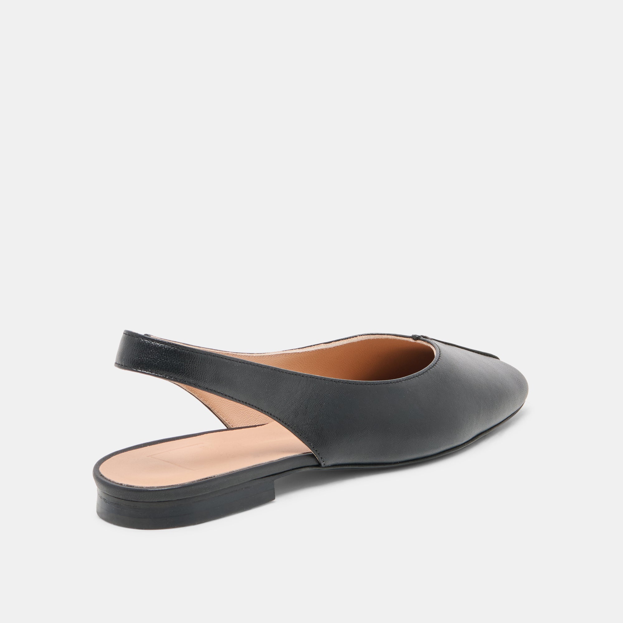 DOLCEVITA-FLAT_NEKKI_BLACKLEATHER-03.jpg