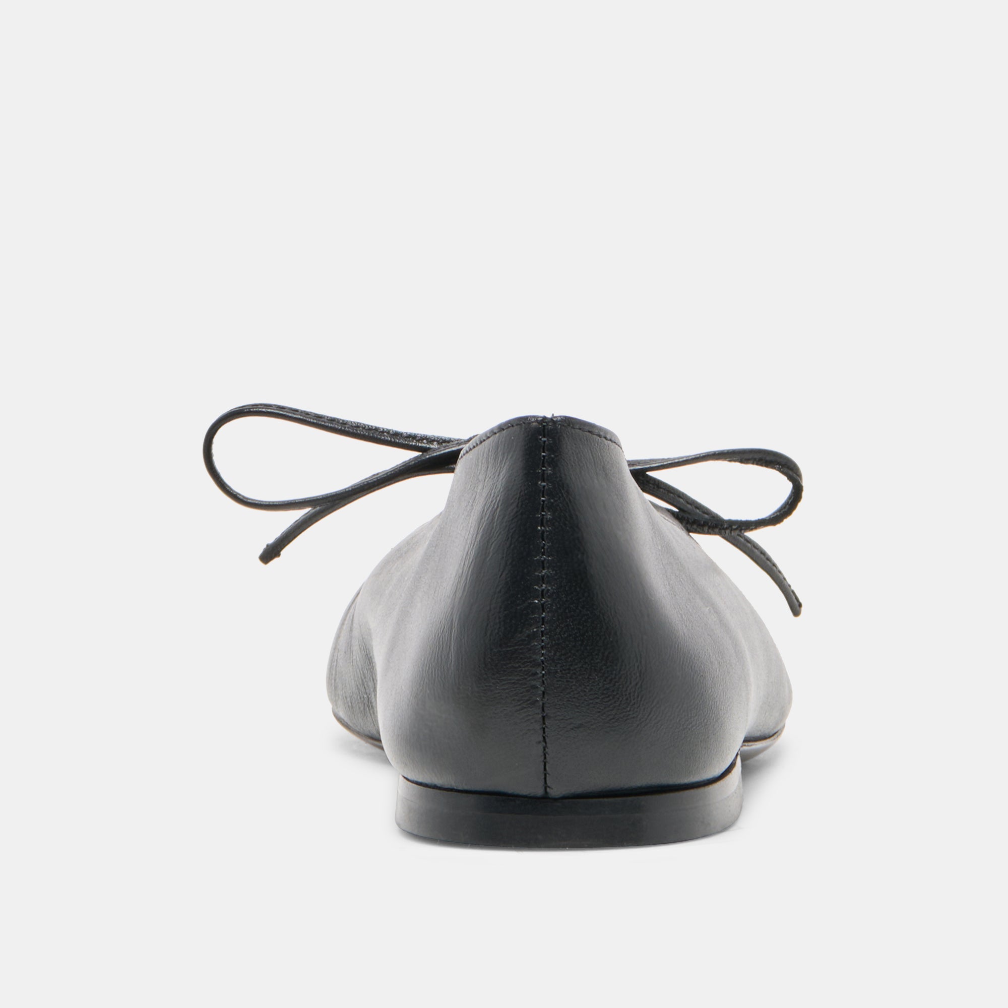 DOLCEVITA-FLAT_PAZEY_BLACKLEATHER-05-1.jpg