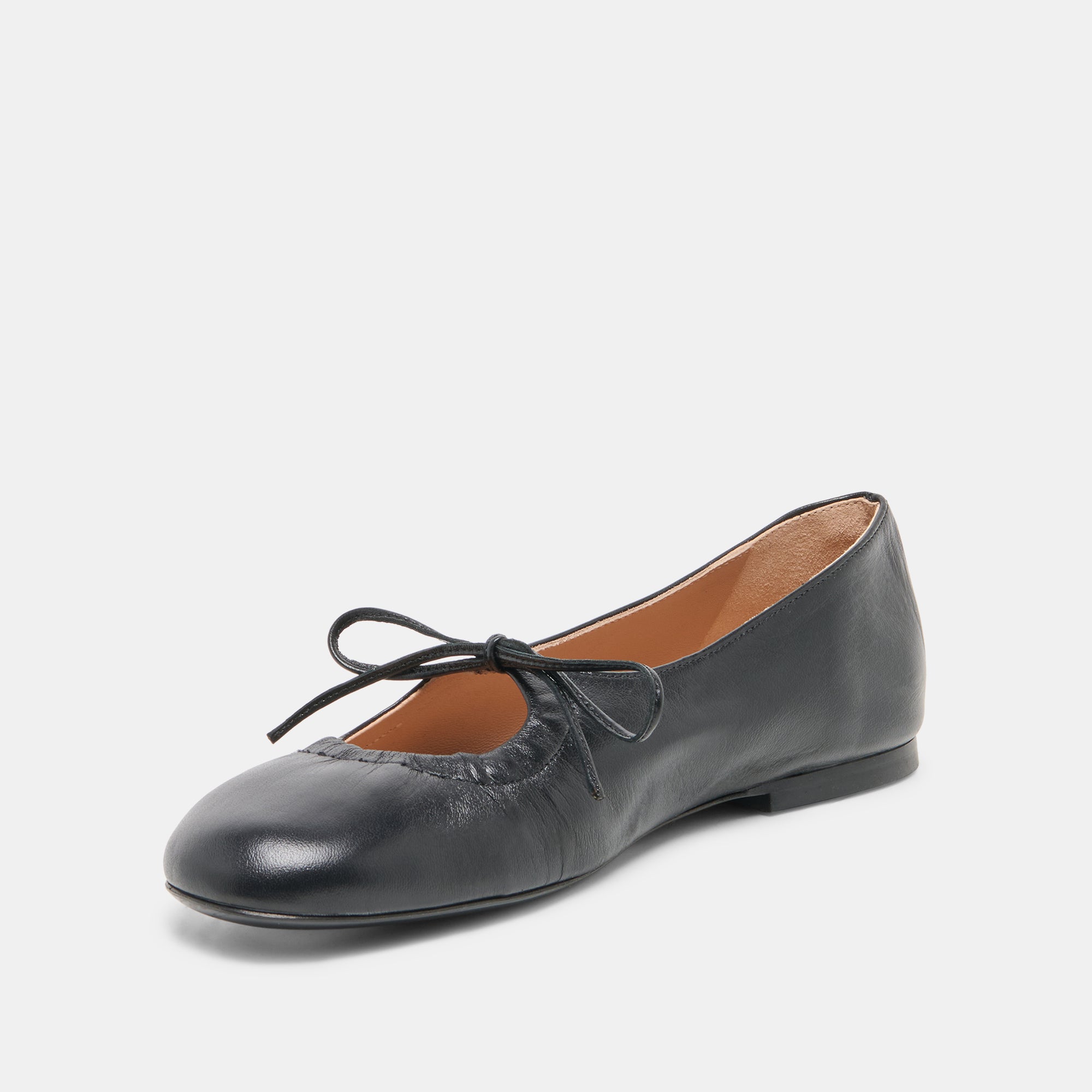 DOLCEVITA-FLAT_PAZEY_BLACKLEATHER-08-1.jpg