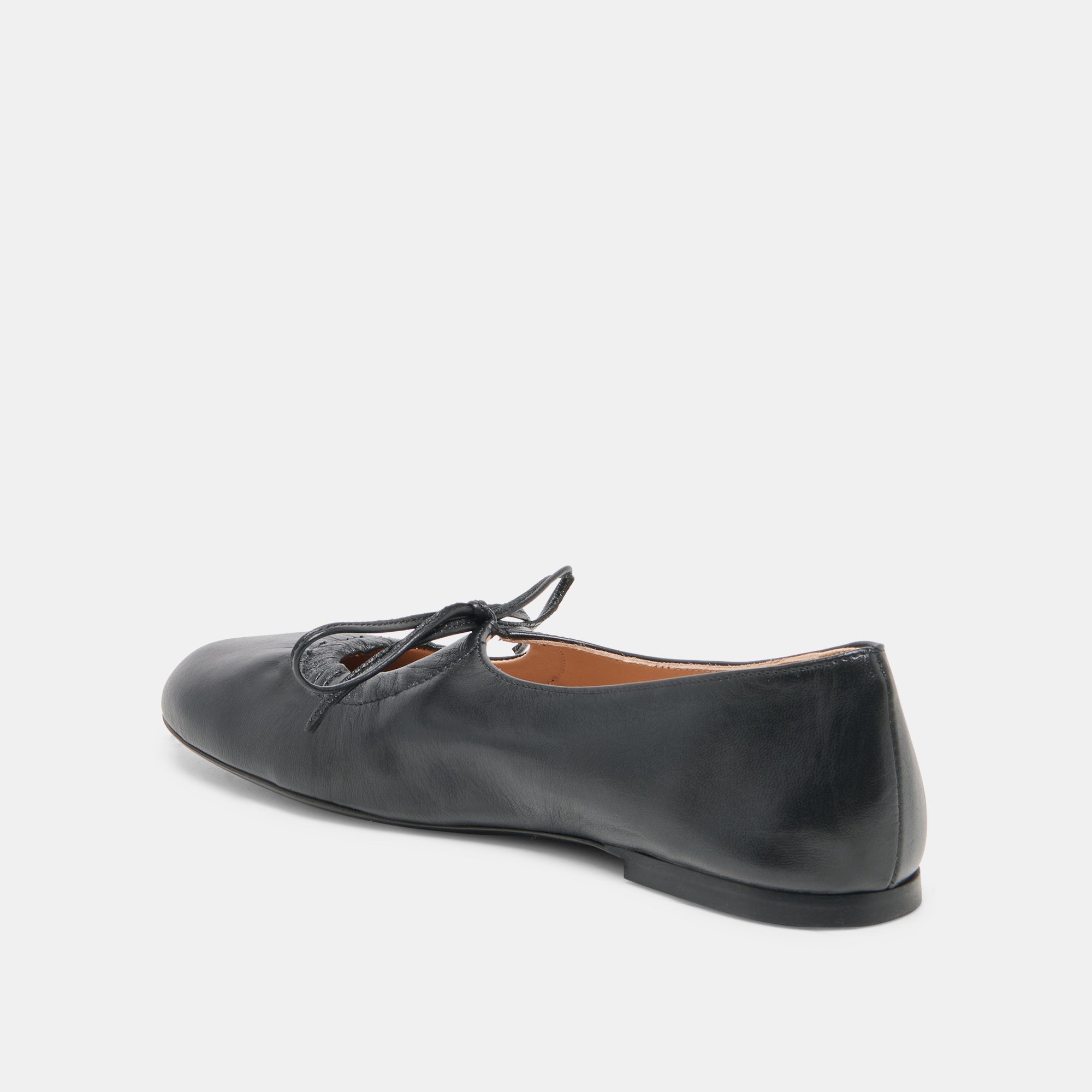 DOLCEVITA-FLAT_PAZEY_BLACKLEATHER-09-1.jpg