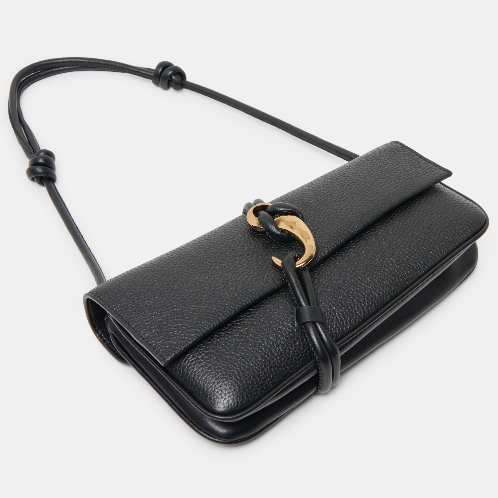 DOLCEVITA-HANDBAGS_ALICE_BLACK_DETAILS_2-1.jpg