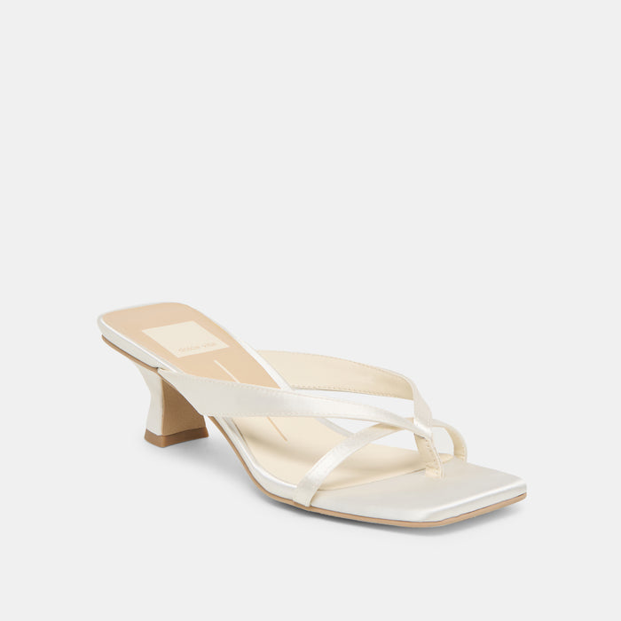 DOLCEVITA-HEELS_BREVEL_TRUEWHITESATIN-01.jpg