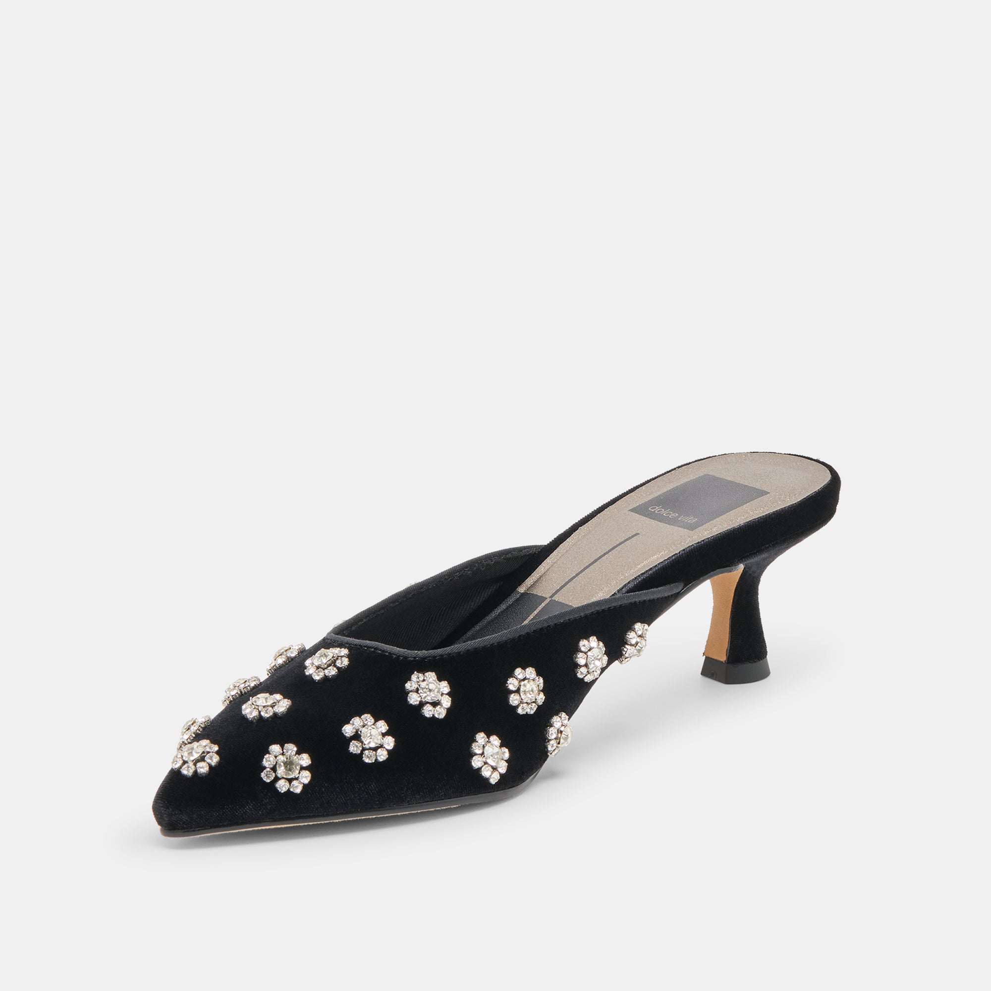 DOLCEVITA-HEELS_CLARA_NEROVELVET-09.jpg