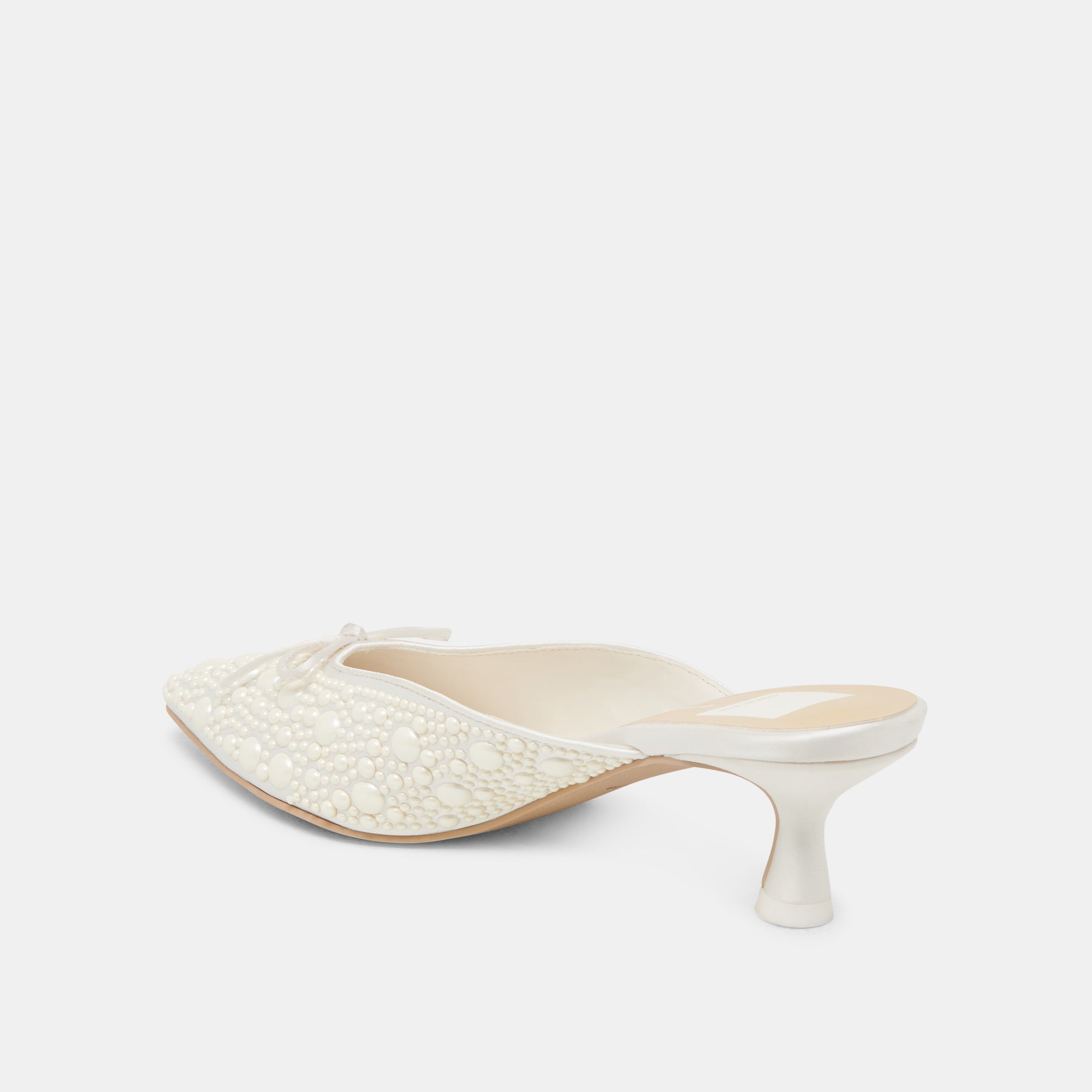 DOLCEVITA-HEELS_CLAYTNPEARL_TRUEWHITESATIN-09-1.jpg